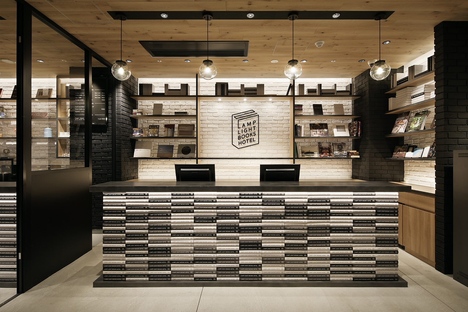 本の世界を旅する「ランプライトブックスホテル名古屋」が映画鑑賞券付きプランを4月1日より販売