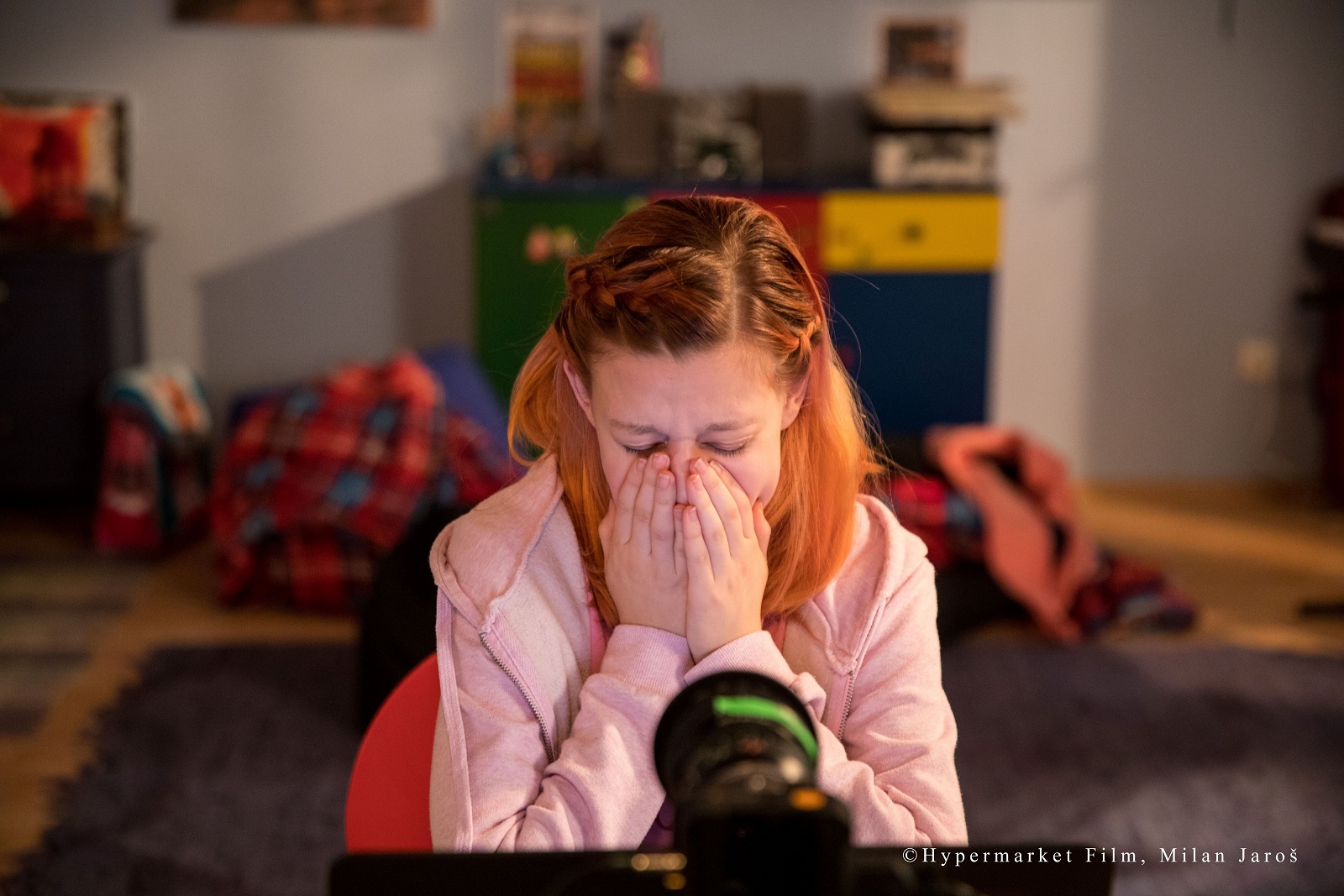 SNSから少女たちに忍び寄る2458人のオオカミたち！震撼のリアリティショー『ＳＮＳ-少女たちの10日間-』配信＆DVD発売決定