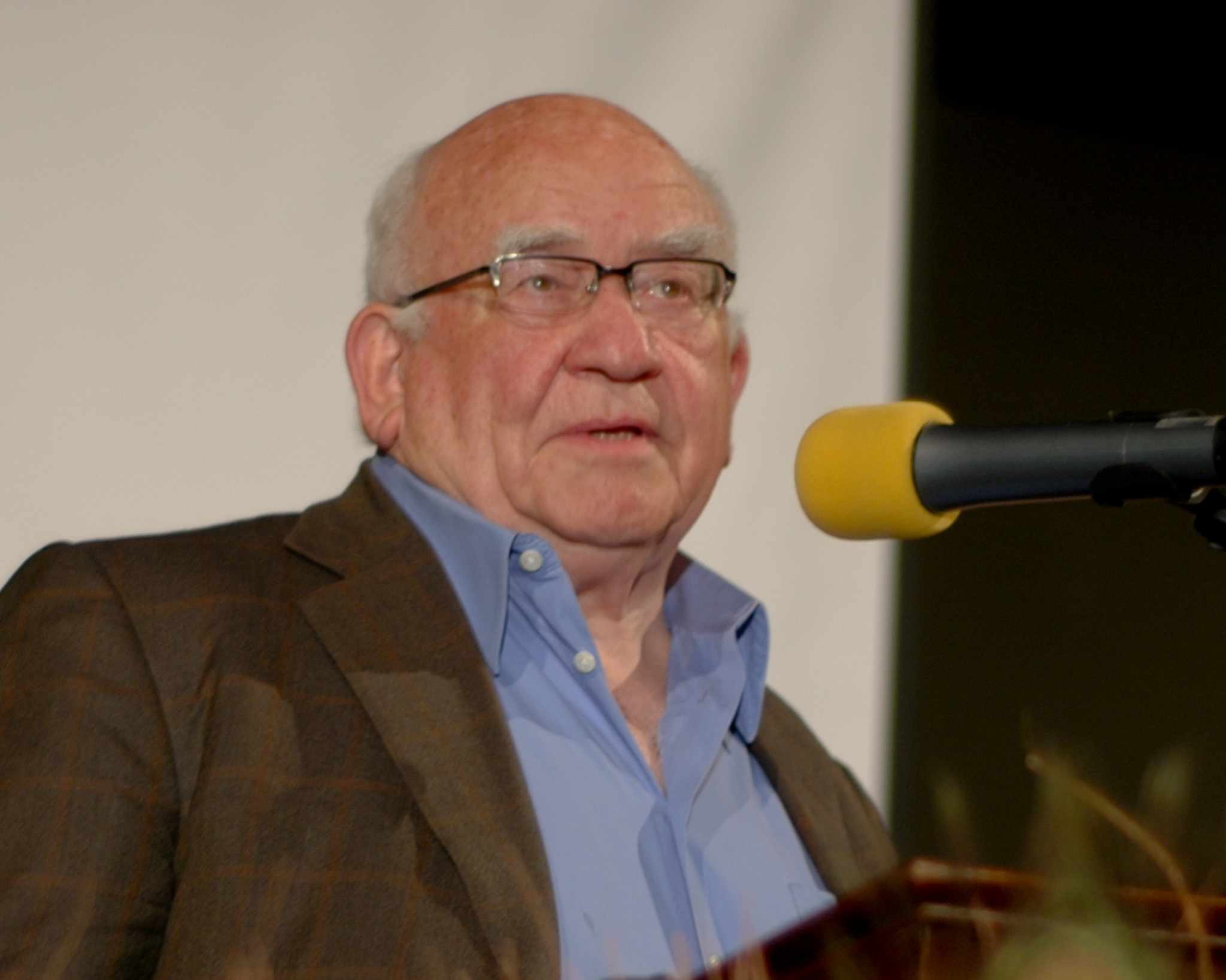 アメリカTV界のレジェンド・スター、エド・アズナーが91歳で死去