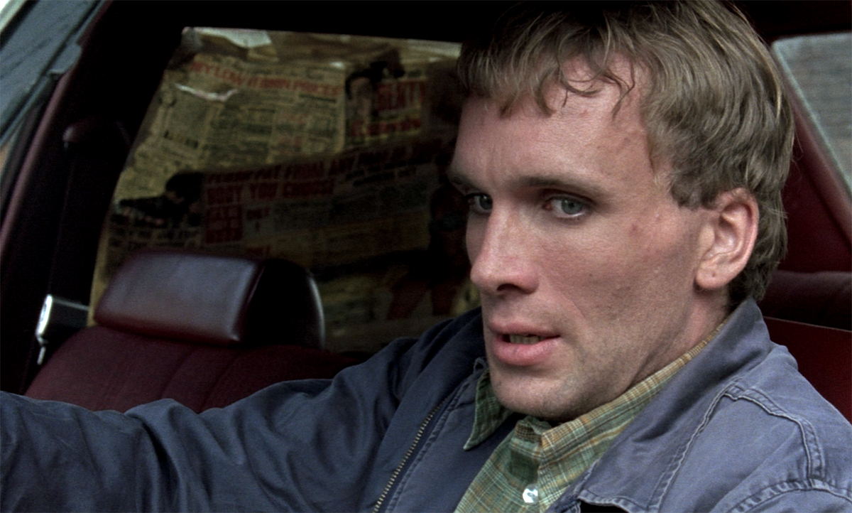 他人の声や視線を過剰に感じる男の絶望を捉えた『クリーン、シェーブン』本編映像公開