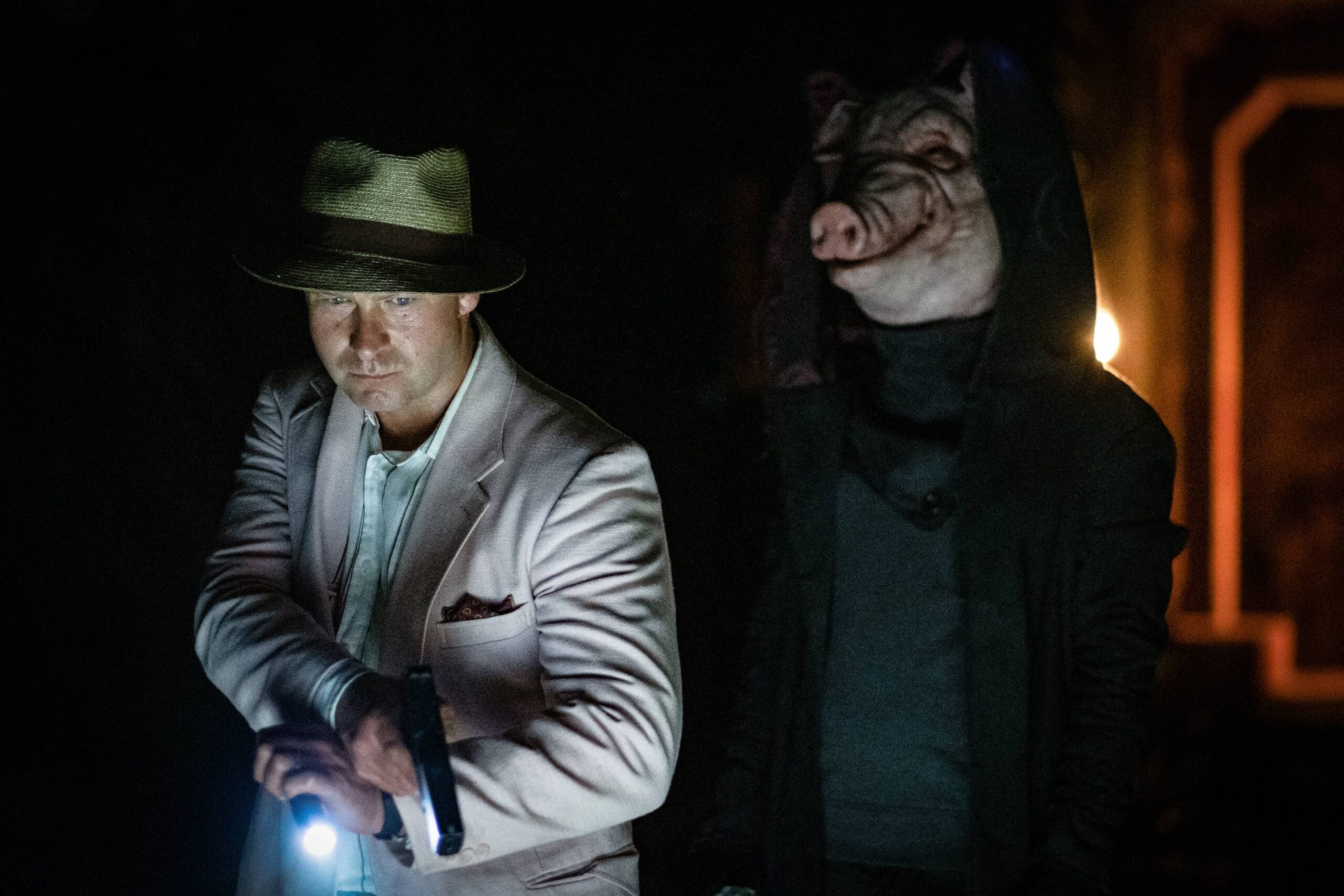 舌を抜いて生きるか、宙づりで死ぬか?『スパイラル:ソウ オールリセット』冒頭の“残虐ゲーム”映像が解禁