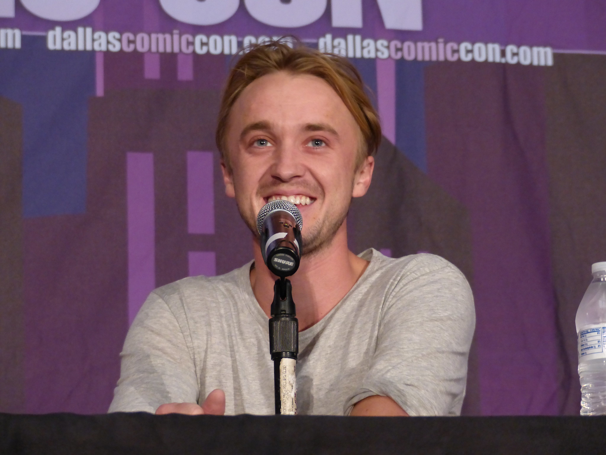 ゴルフ・コンペ中に倒れたトム・フェルトンがインスタグラムで無事をアピール