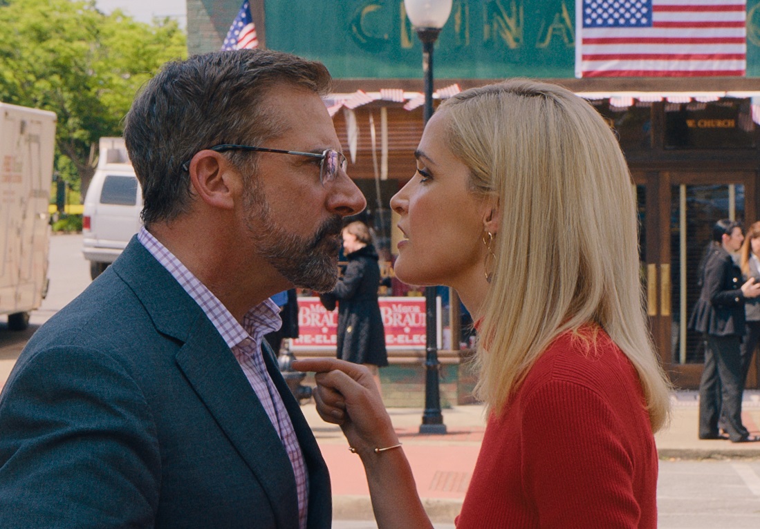 禁止ワード&下ネタ飛び交う舌戦!『スイング・ステート』より「スティーヴ・カレルVSローズ・バーン」本編映像解禁