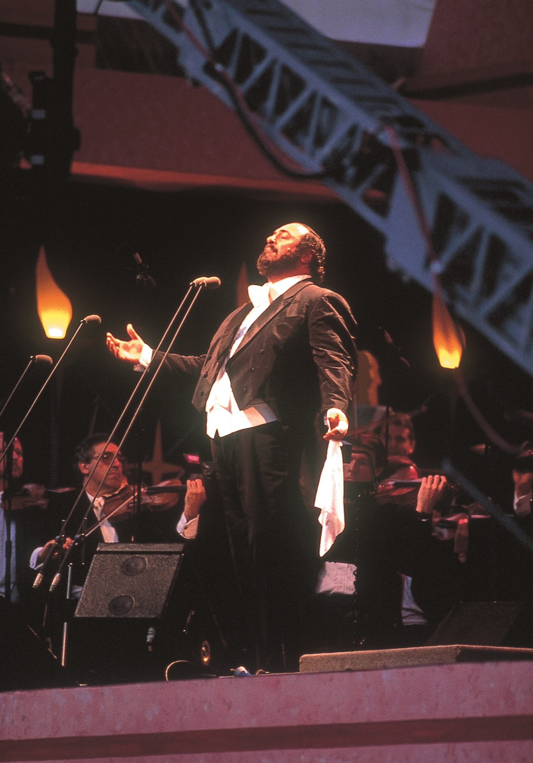 三大テノールの王様パヴァロッティ初の野外公演がスクリーンに甦る!『劇場版 パヴァロッティ ハイドパーク コンサート』来年1月14日公開決定