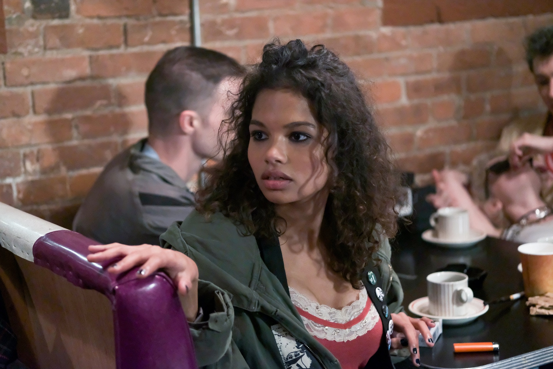 ヘビメタ専門ラジオから流れてきたのは…「ザ・スミス」!? 青春音楽映画『ショップリフターズ・オブ・ザ・ワールド』本編映像解禁