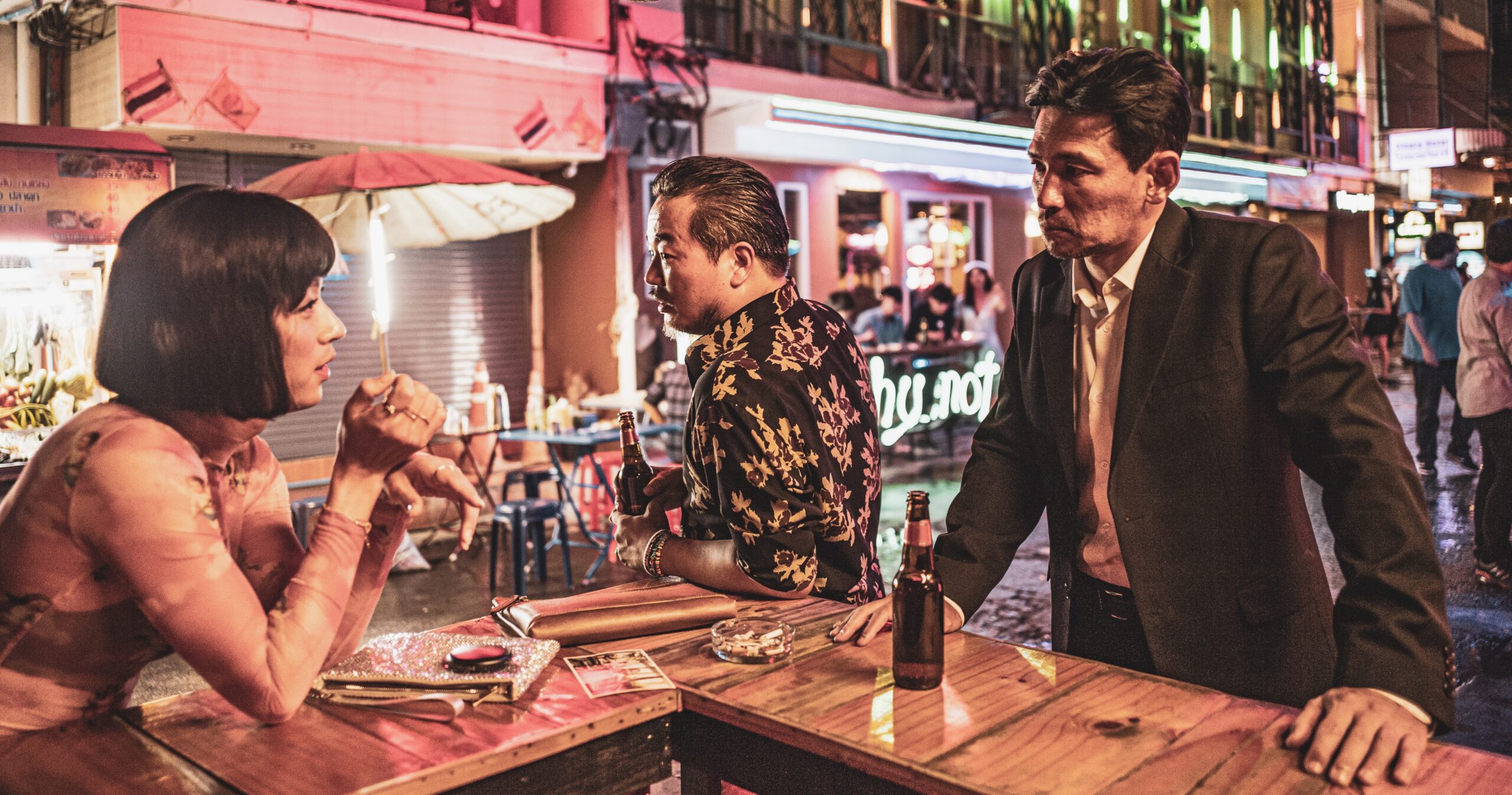 『地獄が呼んでいる』も話題の“演技の天才”パク・ジョンミンがドラァグクイーンとして登場!『ただ悪より救いたまえ』本編映像解禁