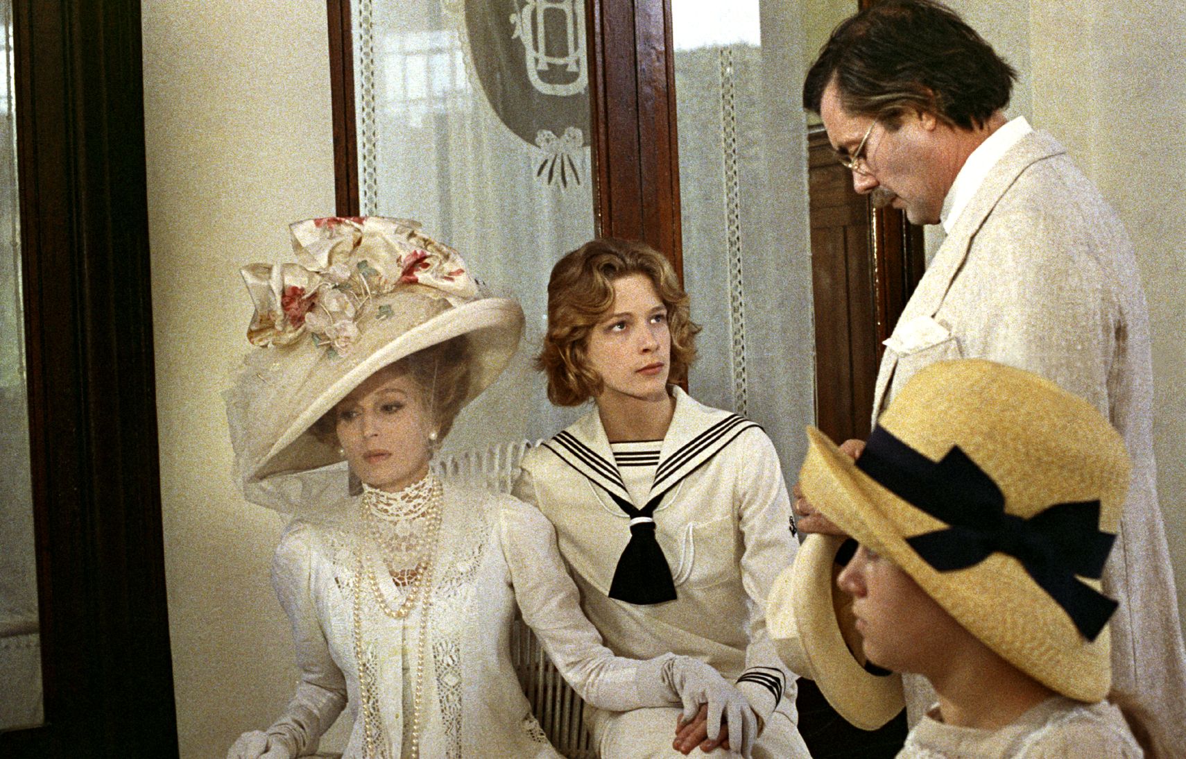 話題のドキュメンタリー『世界で一番美しい少年』先行有料試写会決定 『ベニスに死す』3日間限定上映や当時の衣装展示など関連企画も