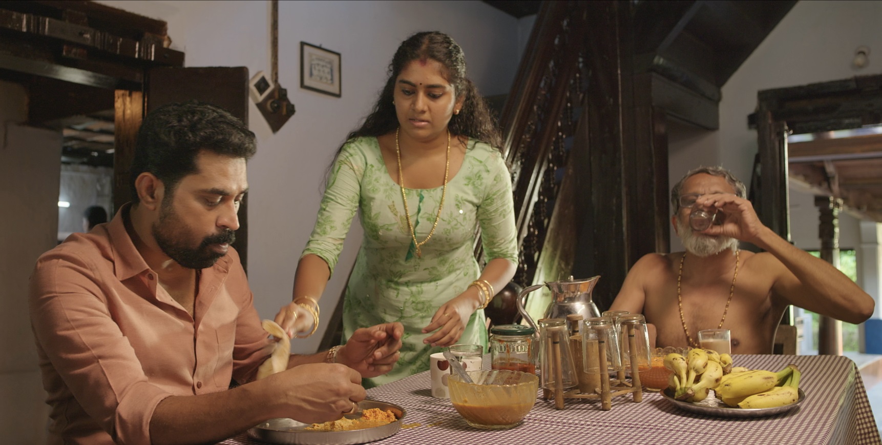 「キッチン、そして家全体が女性にとって牢獄のようなもの」映画『グレート・インディアン・キッチン』監督メッセージ映像が到着