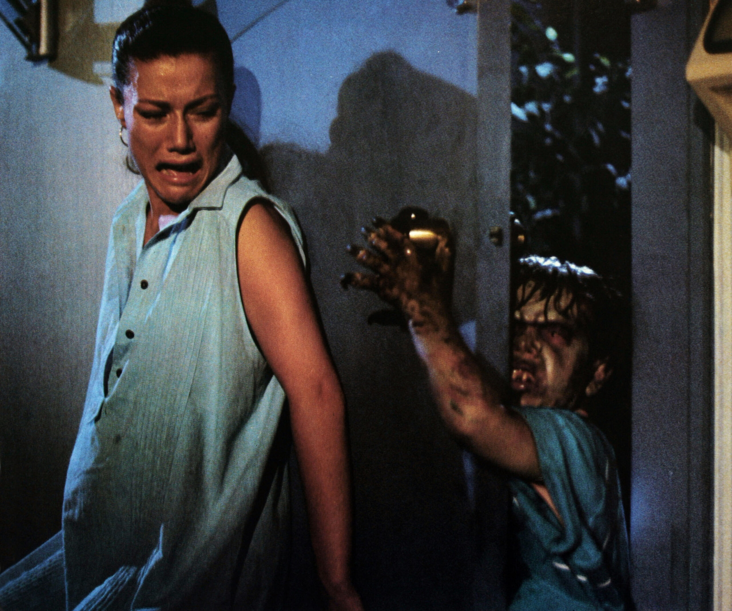 ダリオ・アルジェント×ランベルト・バーヴァの人気スプラッターホラーが4Kで蘇る！『デモンズ1&2』UHD＆Blu-ray BOX発売決定