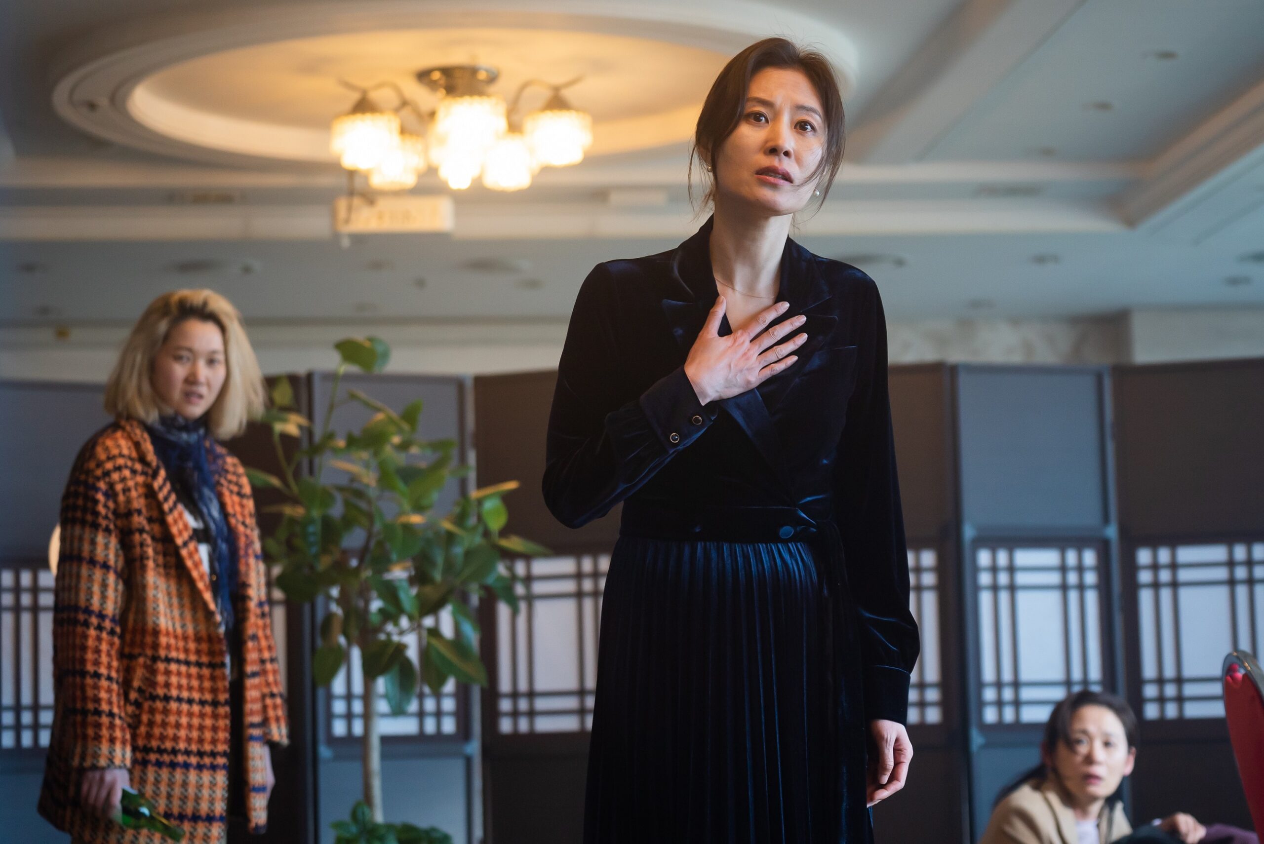 名優ムン・ソリが主演&プロデュース 現代を生きる烈しくもあたたかい三姉妹の絆の物語『三姉妹』6月17日公開決定