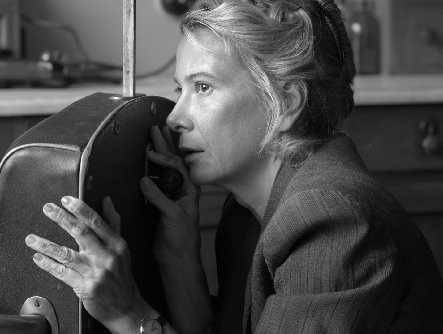 「この残酷な事実を、世界は見逃さない」ウクライナ国境近くの町で60年前に起きた虐殺事件を描く『親愛なる同志たちへ』予告編解禁