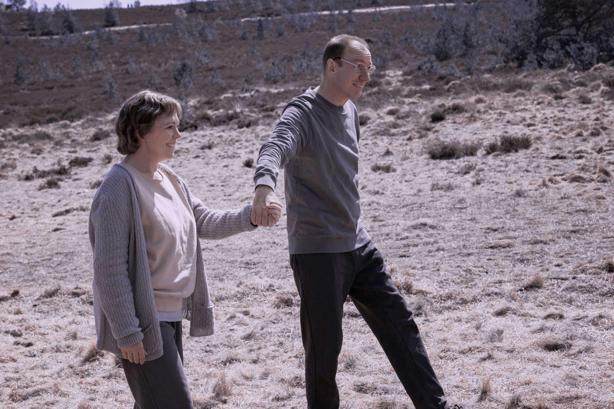 独特の映像表現“MITH(ミス)”とは? 海外ドラマ 『ランドスケーパーズ 秘密の庭』撮影の裏側をオリヴィア・コールマンらが明かす