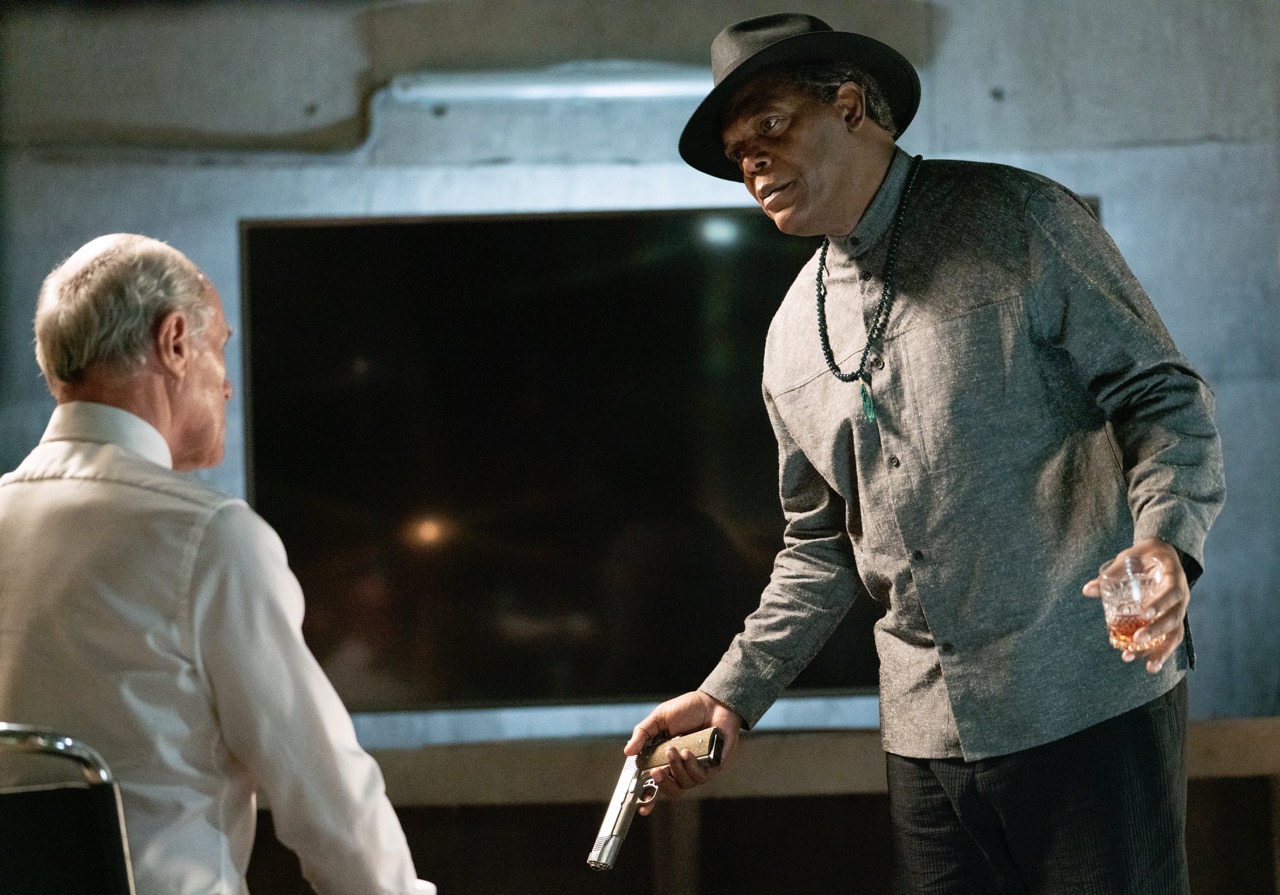 サミュエル・L・ジャクソン、お得意の⻑ゼリフで悪人に大説教!『マーベラス』本編映像解禁