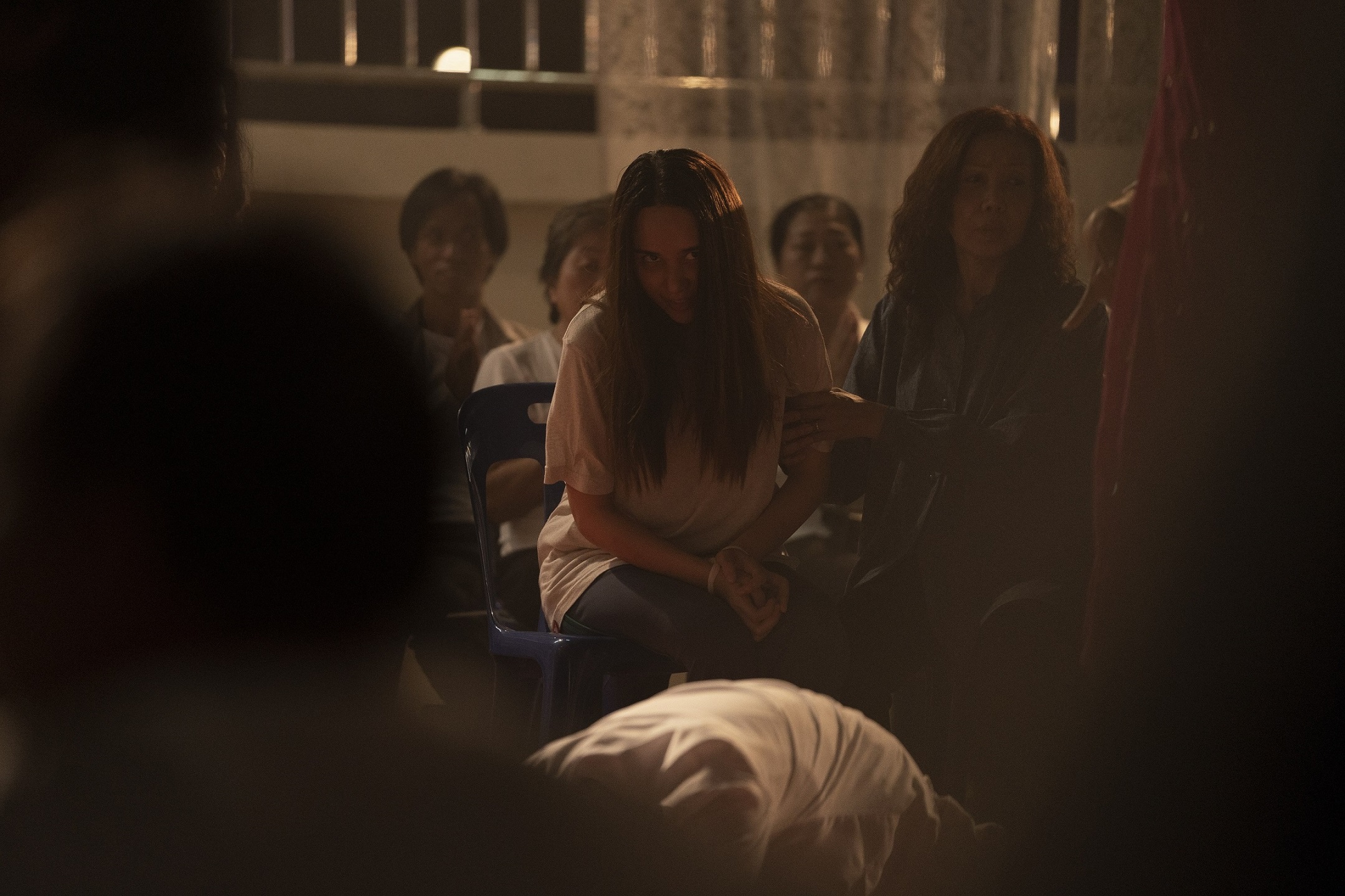 正体不明の“何か”に取りつかれた女性の邪悪な形相に注目!『女神の継承』場面写真11点が一挙解禁