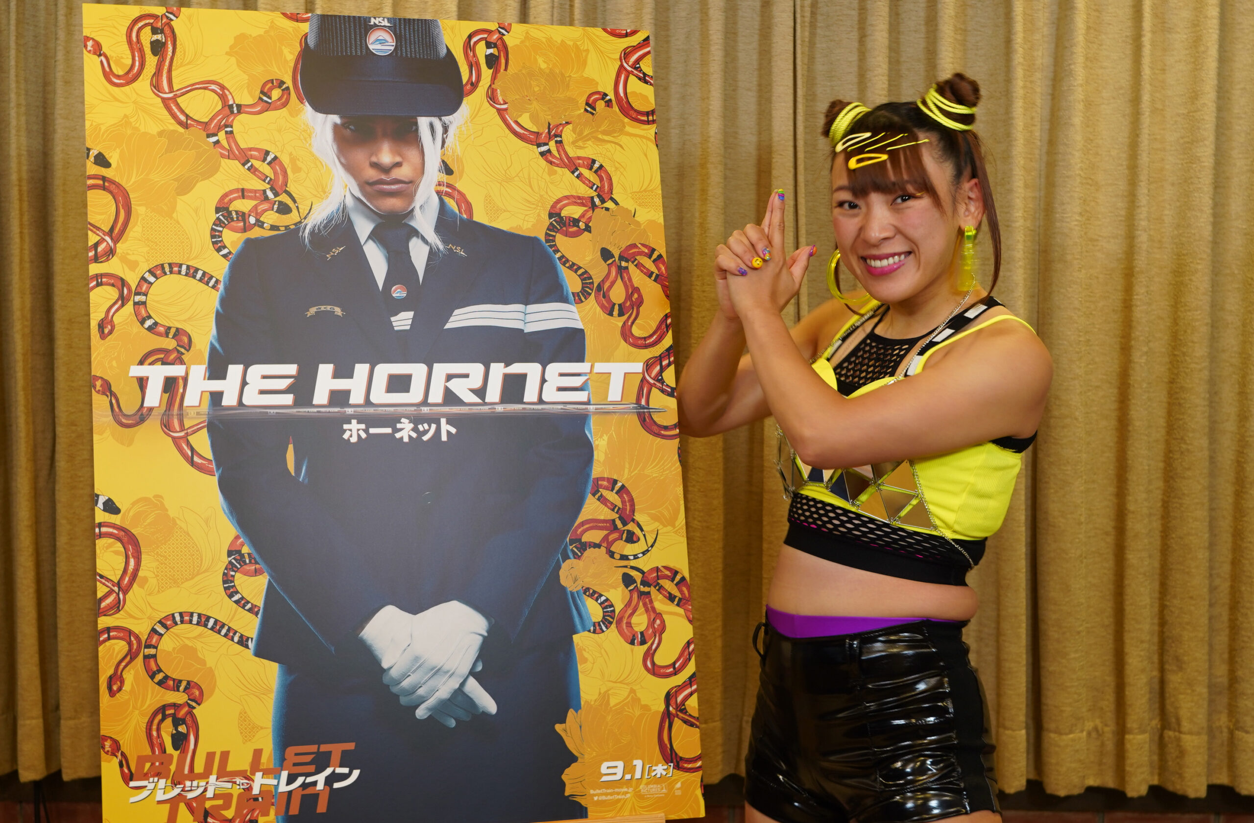 「吹き替えが上⼿すぎる!」と話題沸騰中のフワちゃん、『ブレット・トレイン』アフレコ時のメイキング&インタビュー映像が初公開