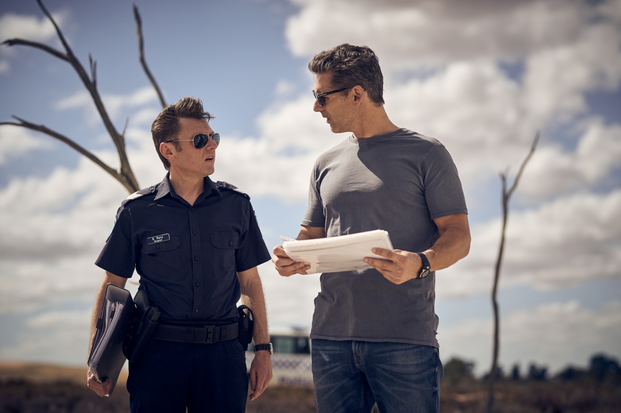 オーストラリア映画初のラージフォーマット撮影を敢行! 干ばつにあえぐ町の壮大な景色に圧倒される『渇きと偽り』本編映像が解禁