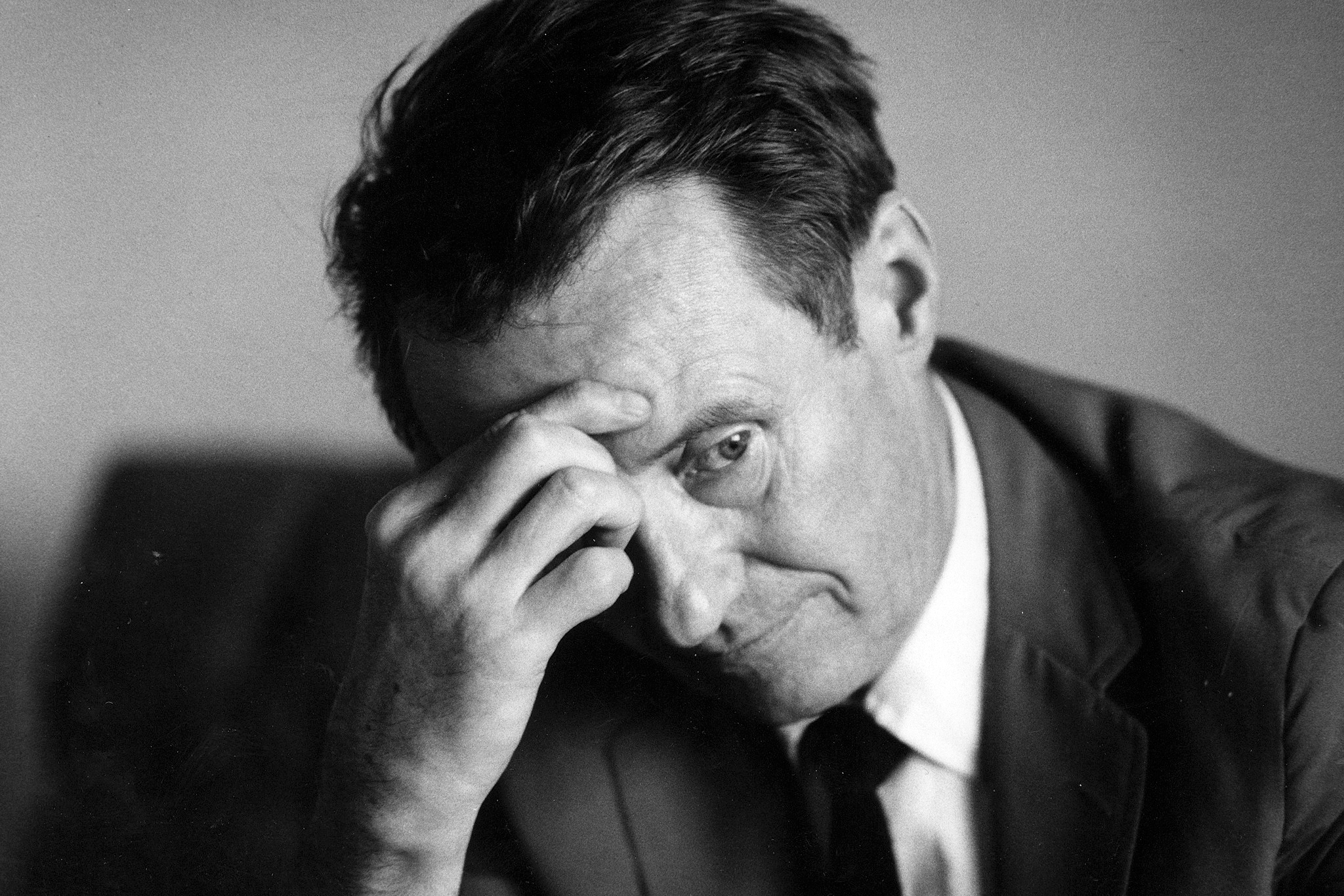 豪華版聖書を売り歩く4人の男たちに密着『セールスマン』予告編&メインビジュアルが完成 柴田元幸、町山智浩らのコメントも到着