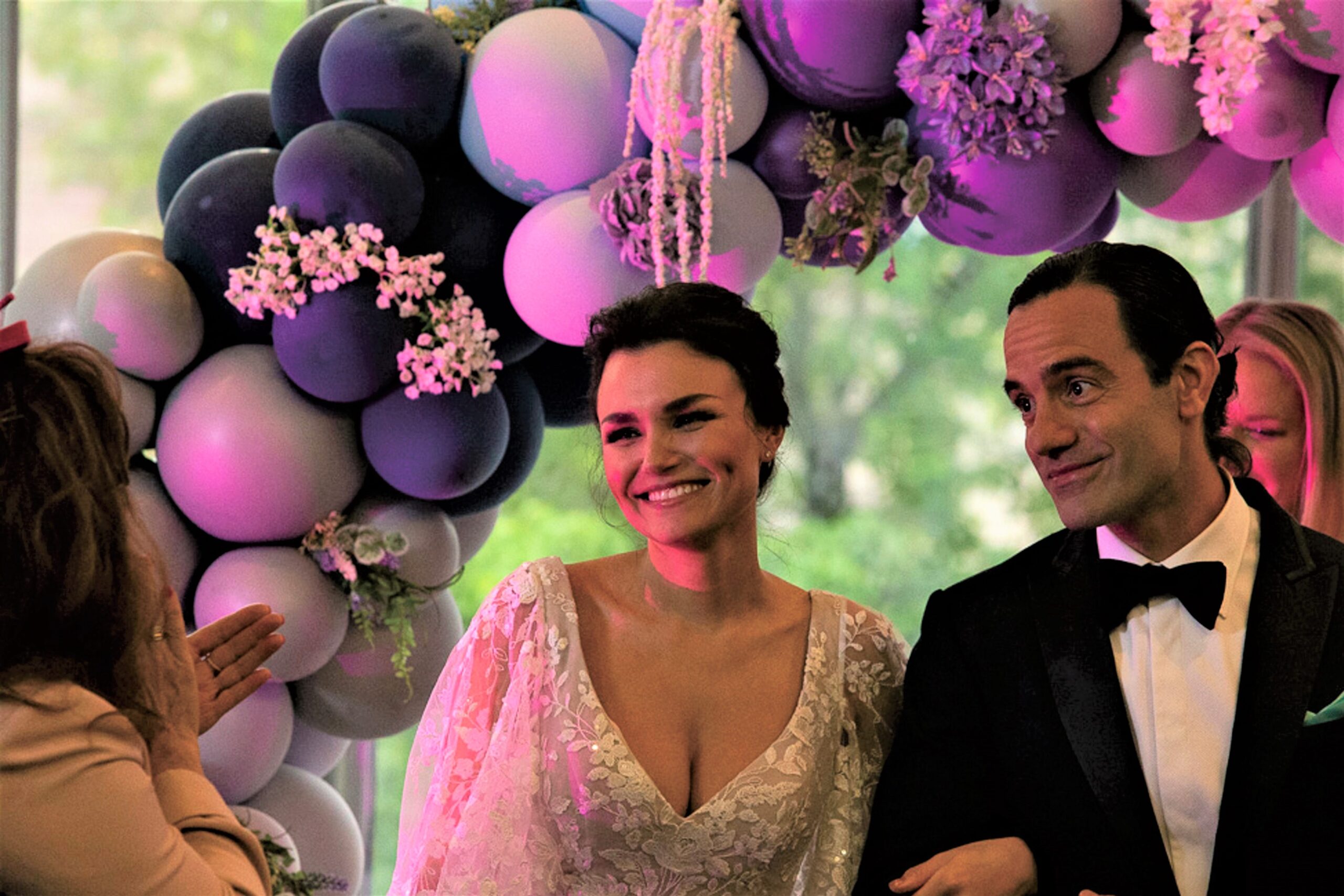 世界最高峰のミュージカル・スターが贈る『トゥモロー・モーニング』公開初日が12月16日に決定 ポスタービジュアル&場面写真解禁