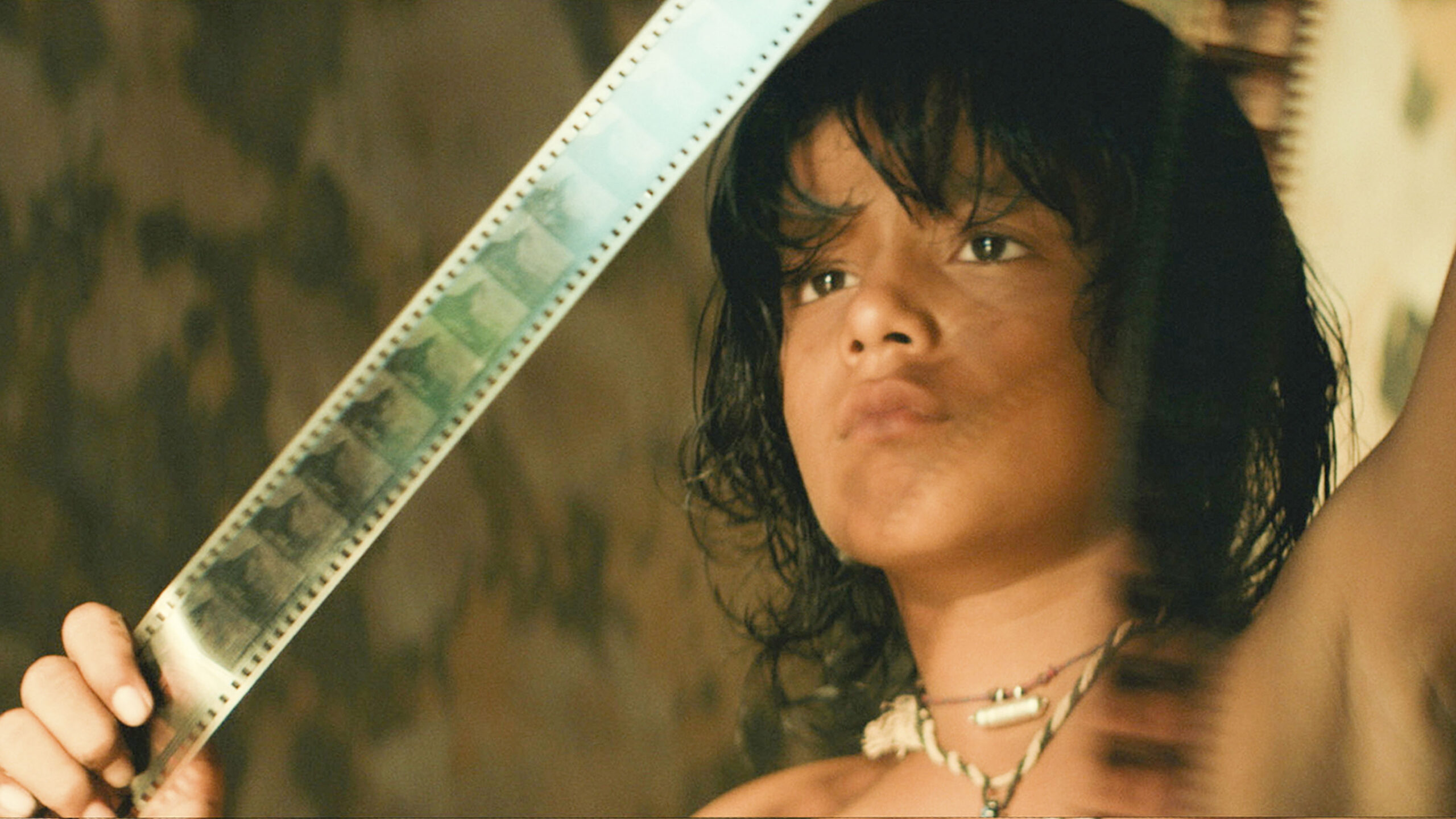 「これは現代版ニュー・シネマ・パラダイスだ」大きな夢を抱いた少年の実話から生まれた感動作『エンドロールのつづき』60秒予告が解禁