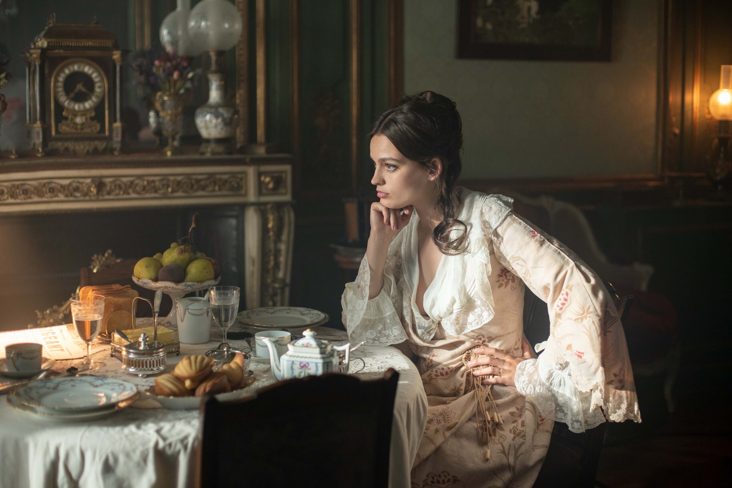 「未来のメリル・ストリープが見えた」『エッフェル塔~創造者の愛~』でフランス映画初出演のエマ・マッキーに絶賛の声