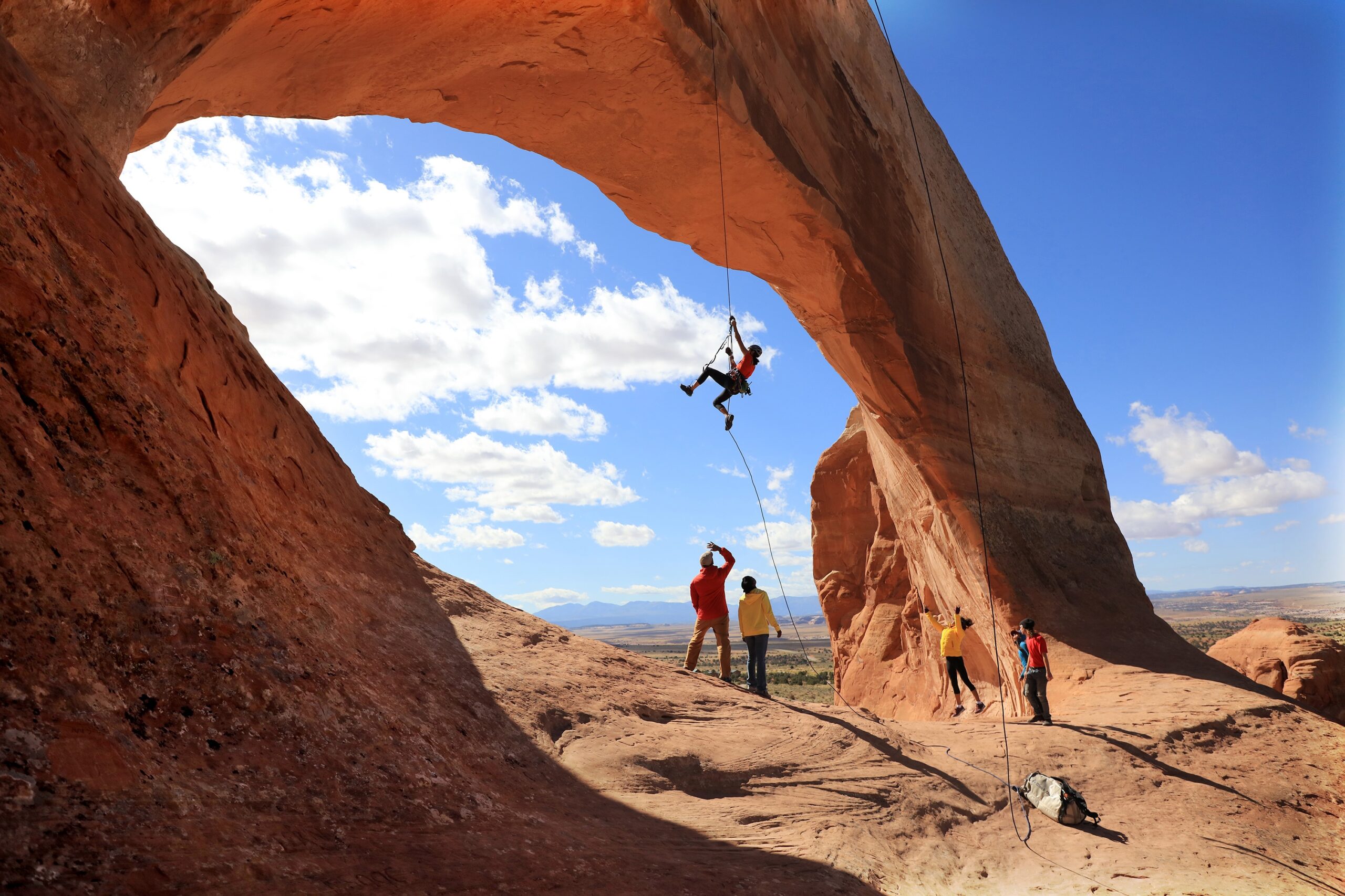 宇宙飛行士・野口聡一がナレーション初挑戦！　大自然を巡るドキュメンタリー映画『イントゥ・ザ・ネイチャー』4月7日公開決定＆予告編解禁