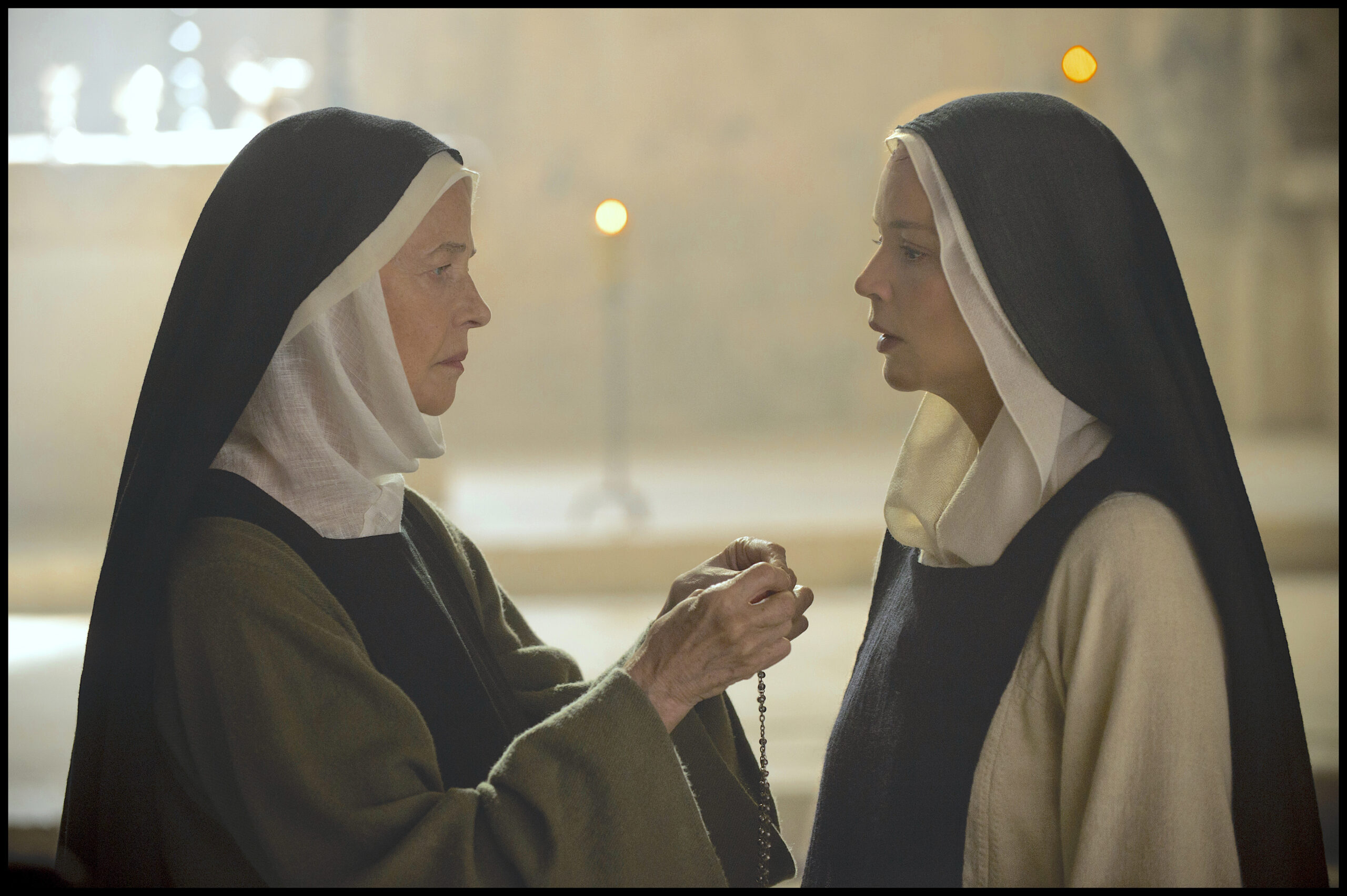 “聖女”として崇められた修道女ベネデッタが幼少期に起こした「奇蹟」とは？『ベネデッタ』本編冒頭映像解禁