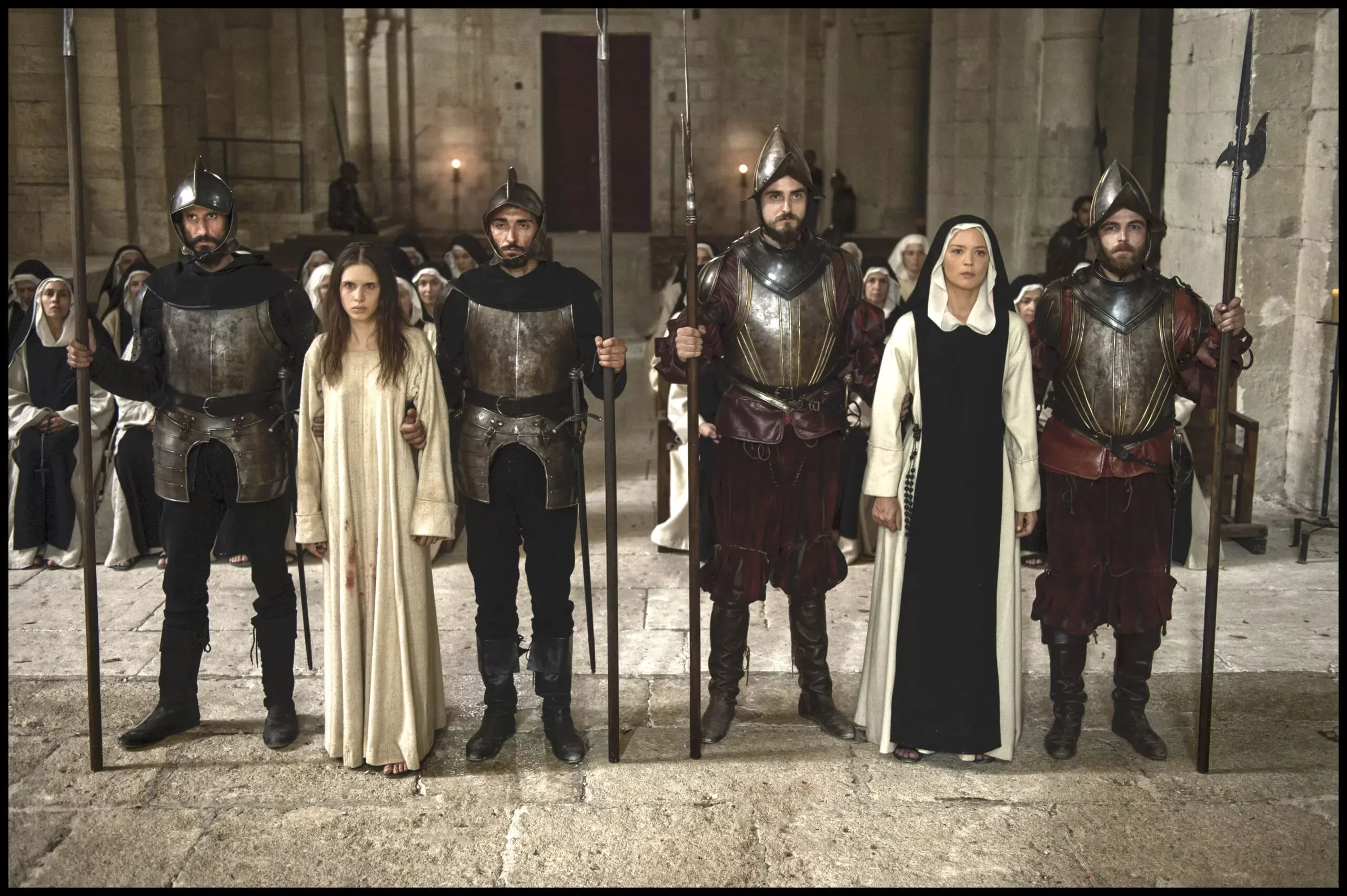 修道院に入ったばかりの美少女との「秘密のラブシーン」『ベネデッタ』愛と破滅を⽰唆する重要場⾯の本編映像解禁