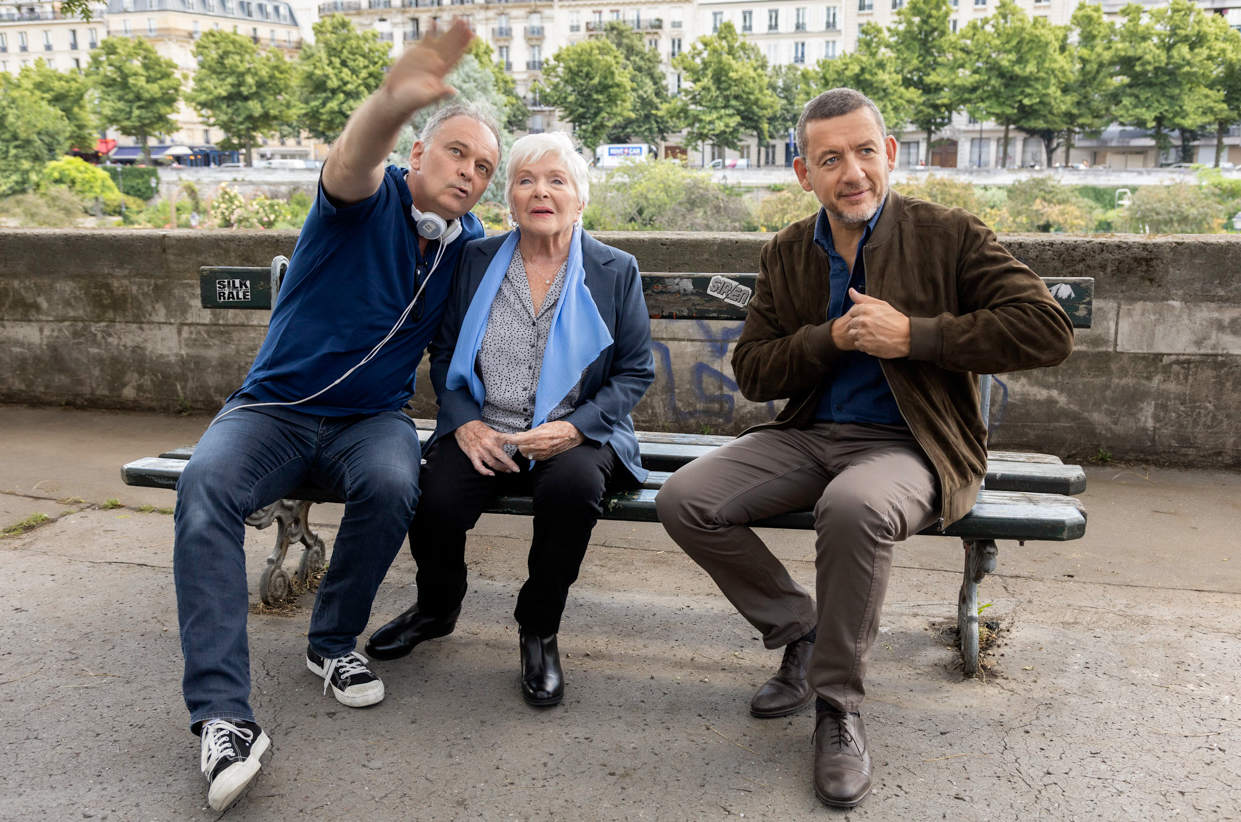 渋滞だらけのパリの街をタクシーで巡りながら撮影する驚きの方法とは?『パリタクシー』メイキング映像解禁