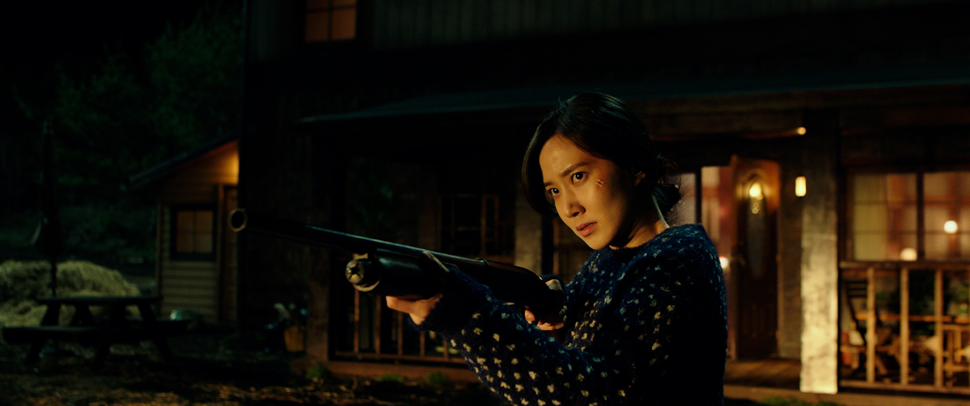 パク・ウンビンがヤクザを相手に銃をぶっ放す!『THE WITCH/魔女 —増殖—』本編映像解禁