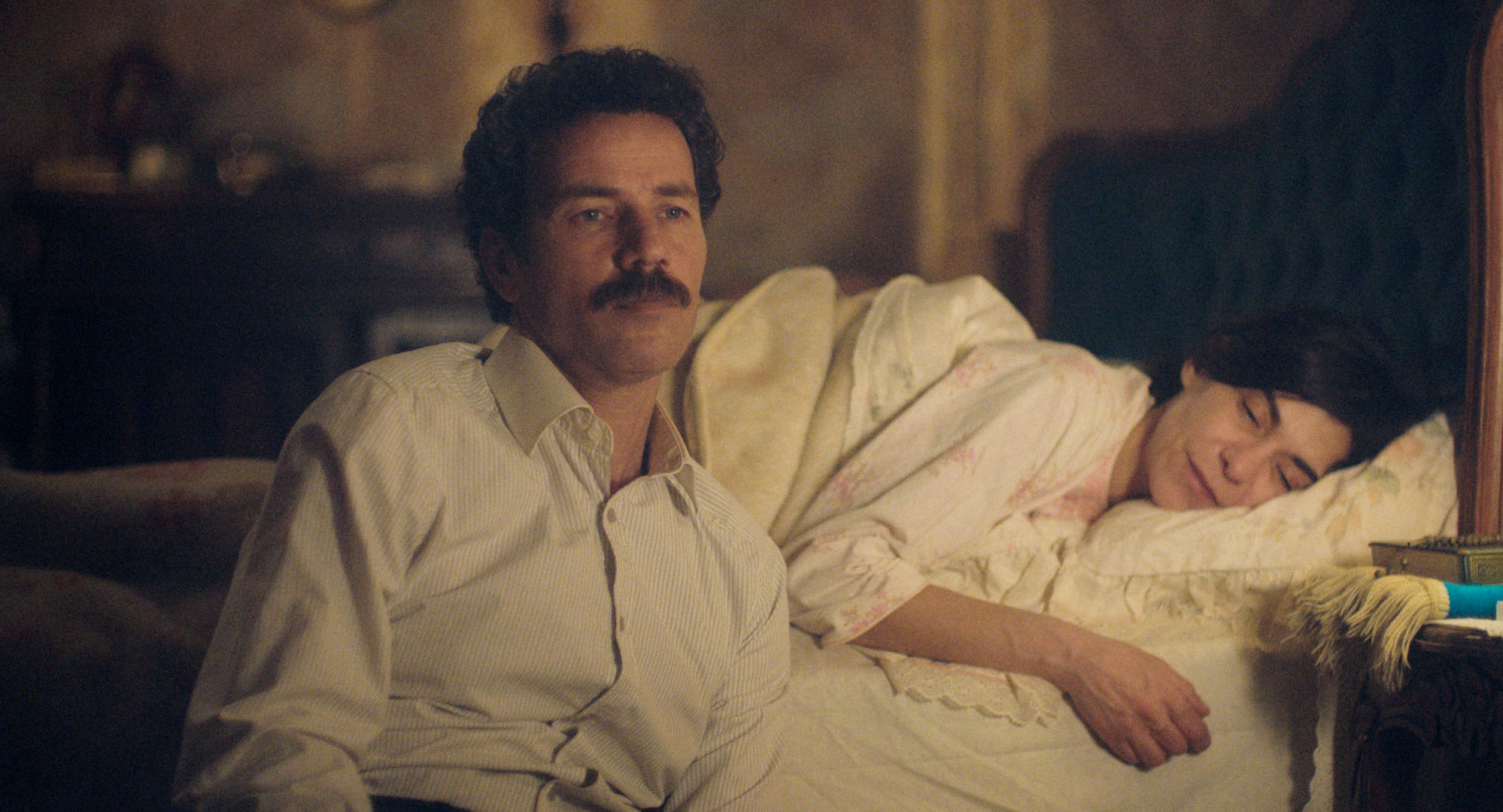 伝統衣装の仕立て屋を営む夫婦の愛と繊細な手仕事を収めた『青いカフタンの仕立て屋』場面写真一挙解禁