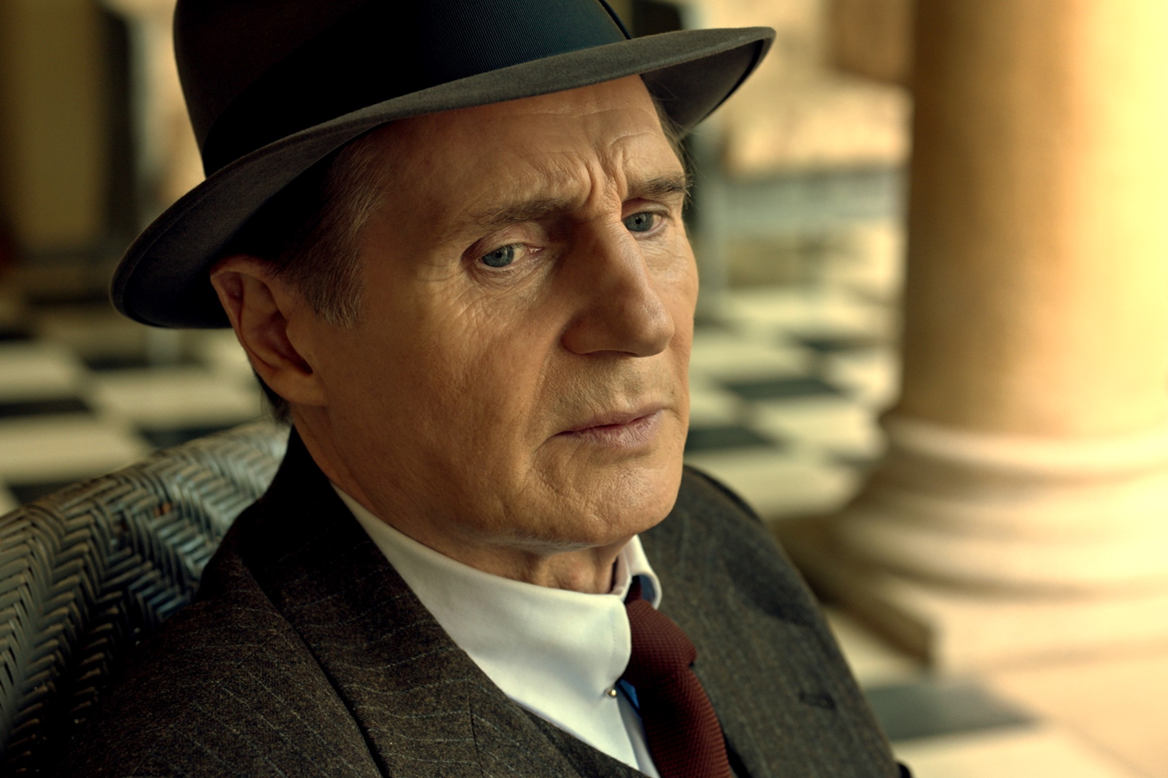 「消えた愛人を探して」ブロンド美女の依頼を受けたマーロウの調査が始まる『探偵マーロウ』本編映像解禁