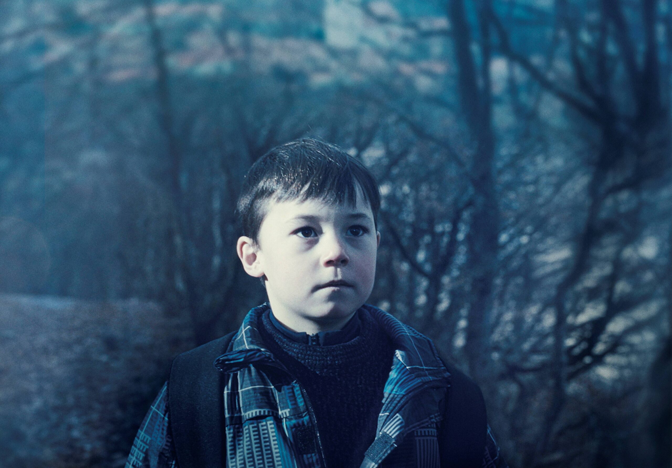 ルーマニアの巨星クリスティアン・ムンジウ監督が人間の対立と凶暴性を描く世紀の問題作『R.M.N.』が『ヨーロッパ新世紀』の邦題で10月14日公開決定