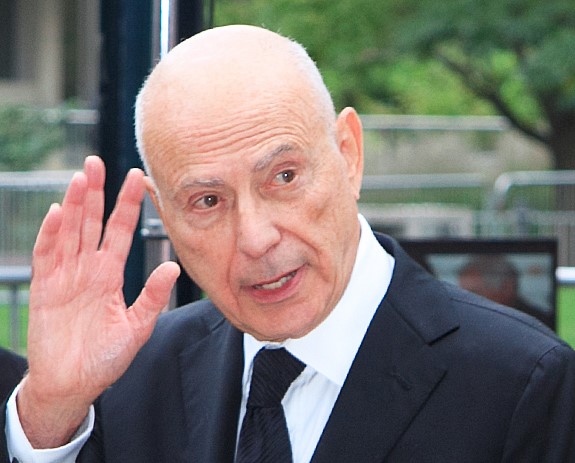 『リトル・ミス・サンシャイン』でアカデミー賞助演男優賞受賞の名優アラン・アーキンが89歳で死去