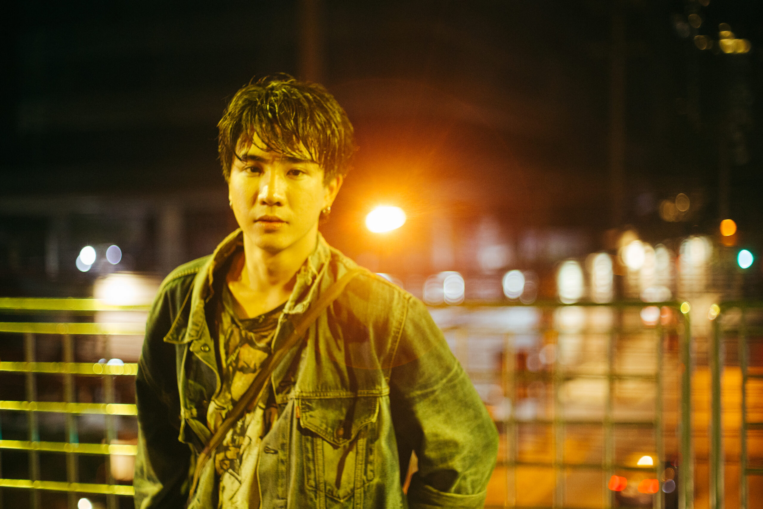 『卒業 ~Tell the World I Love You~』パースのインタビュー映像解禁「アクションやイチャつくシーンの演技のタイミングがいつも絶妙でした!」