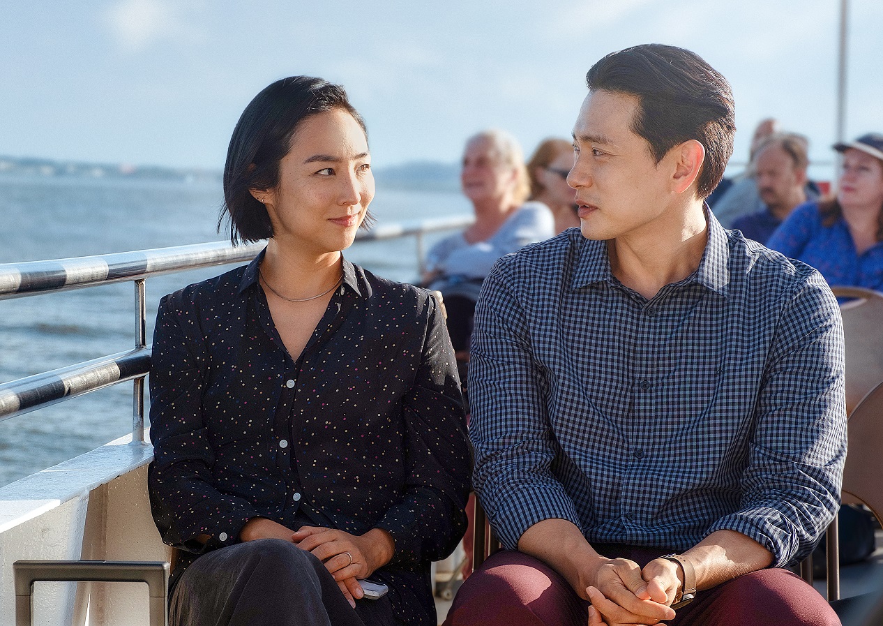 本年度賞レースを席巻中のラブストーリー『パスト ライブス/再会』場面写真が解禁 36歳の夏にNYで再会した二人の7日間