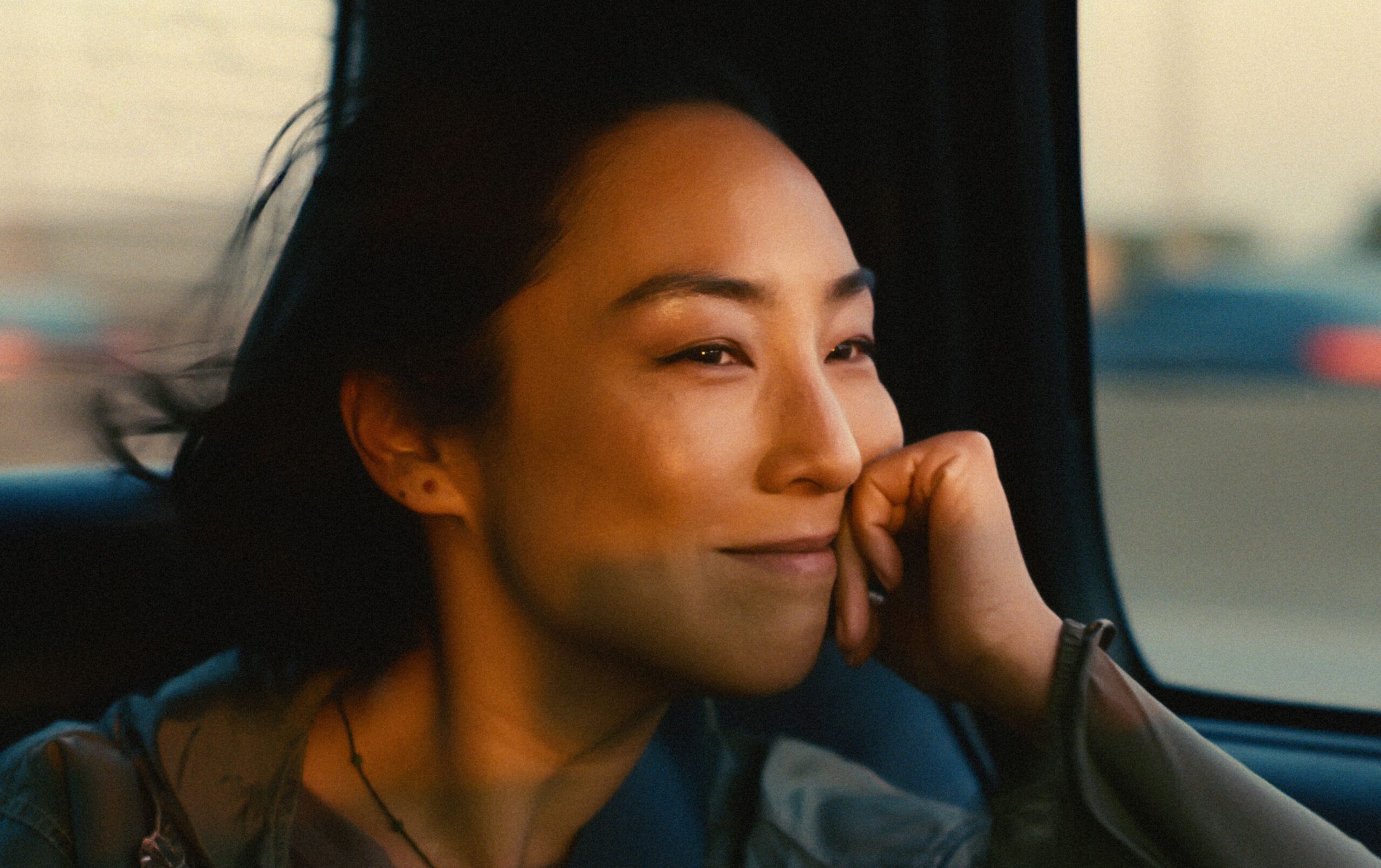 「自分の人生を愛することこそ最大のロマンス」『パスト ライブス/再会』主演グレタ・リーの役作りの参考はビリー・アイリッシュだった