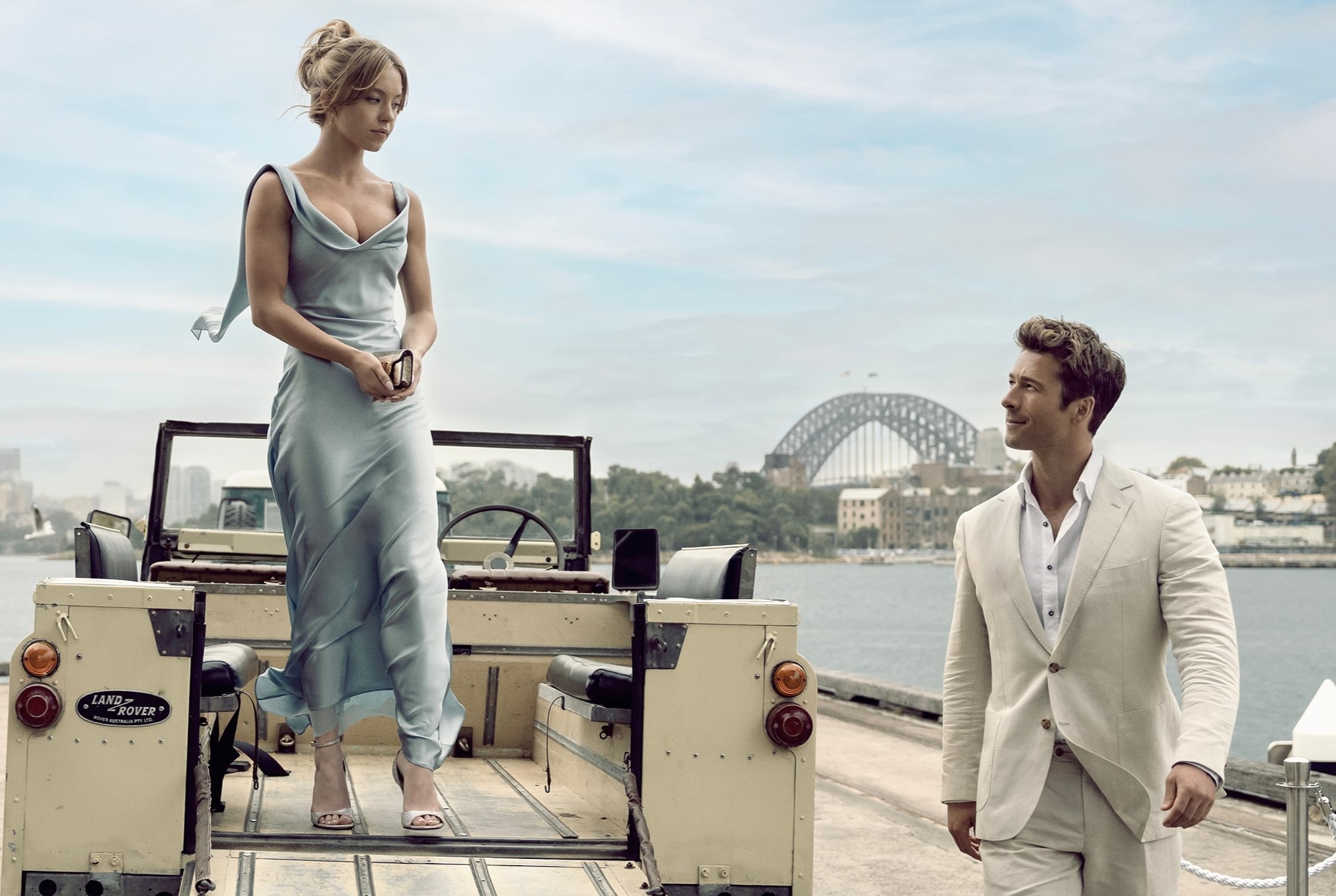 恋心が一気に凍りついたシドニー・スウィーニーとグレン・パウエルが火花バチバチ!『恋するプリテンダー』最悪な再会シーン解禁