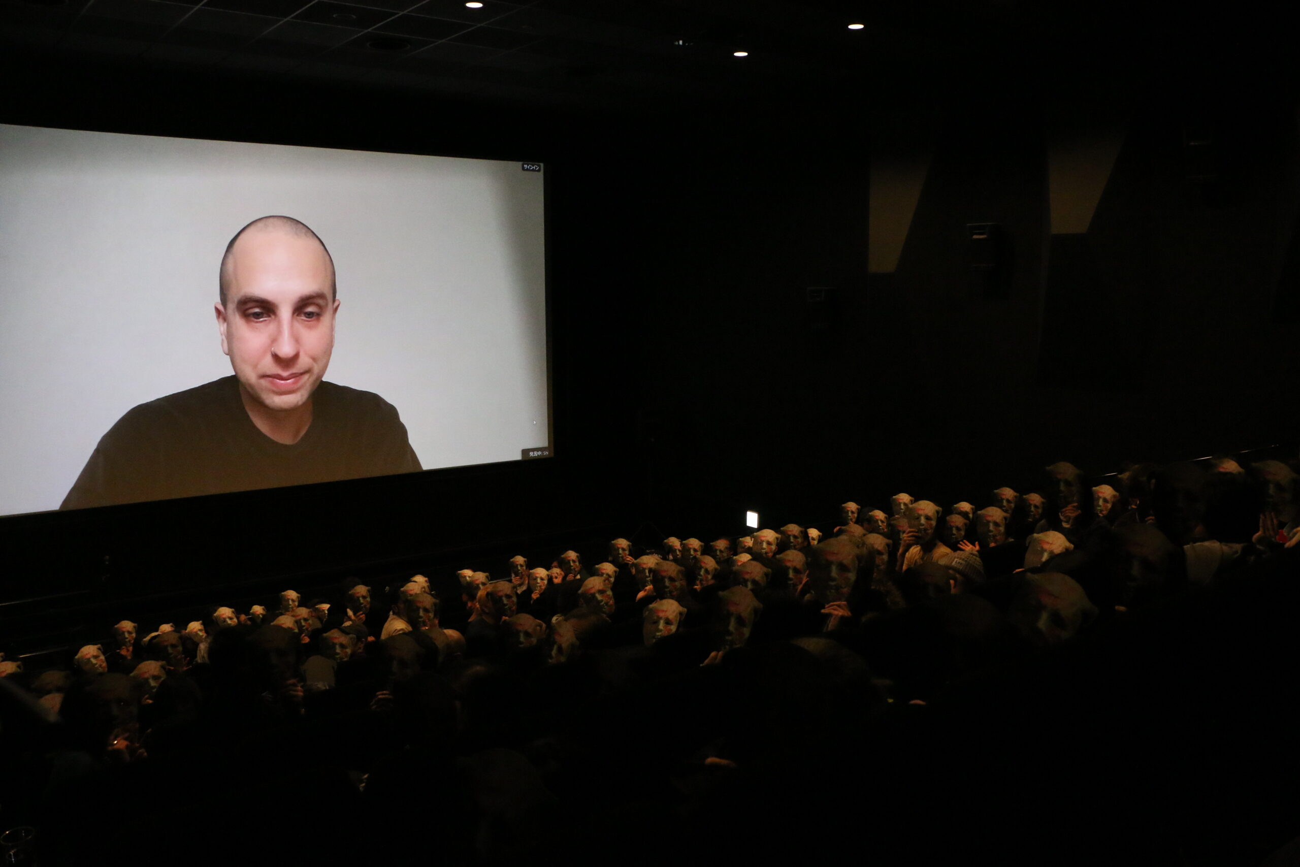 「映画は奇抜なアート」ブランドン・クローネンバーグ監督が『インフィニティ・プール』公開記念イベントにオンライン登壇