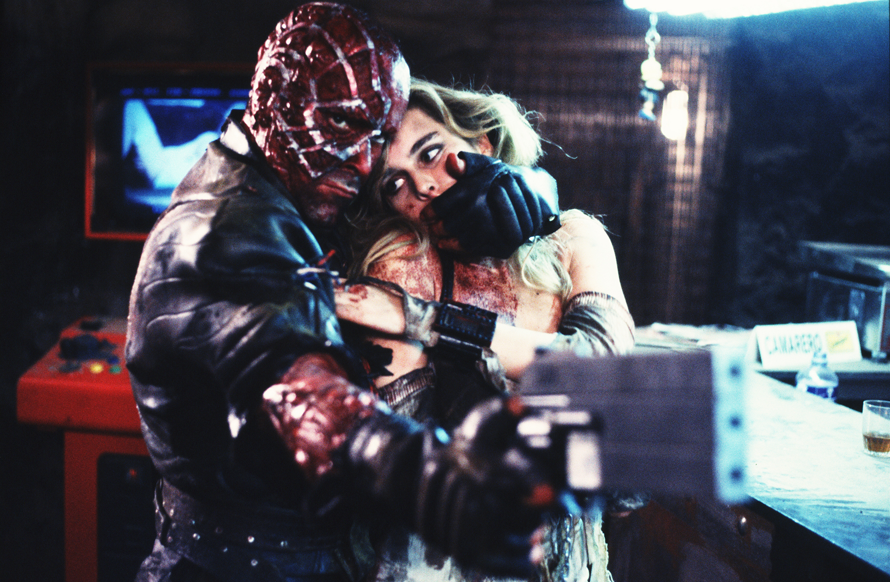 異能アレックス・デ・ラ・イグレシアが贈るアナーキーSF超怪作が30年の時を経て帰還!『アクション・ミュタンテ 4K』公開決定