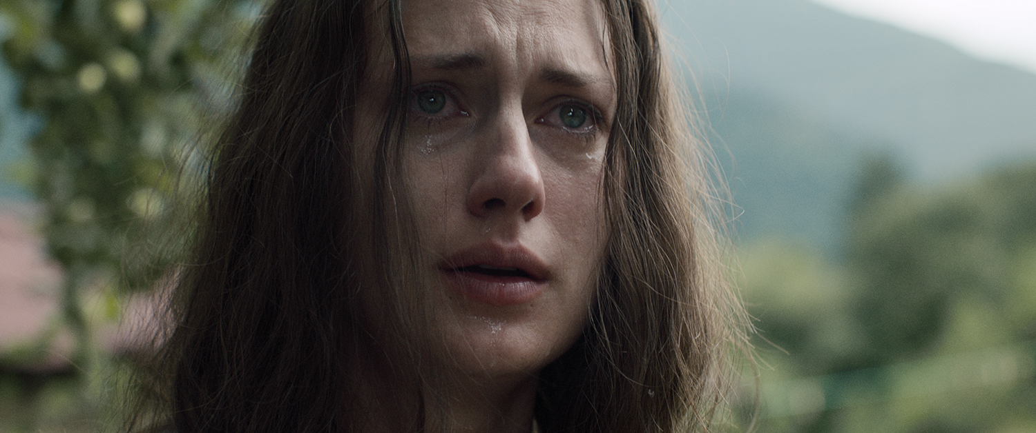 「その村で、女は魔女となる――」少女失踪事件をめぐるフォークホラー『ナイトサイレン/呪縛』公開決定&ポスタービジュアル解禁