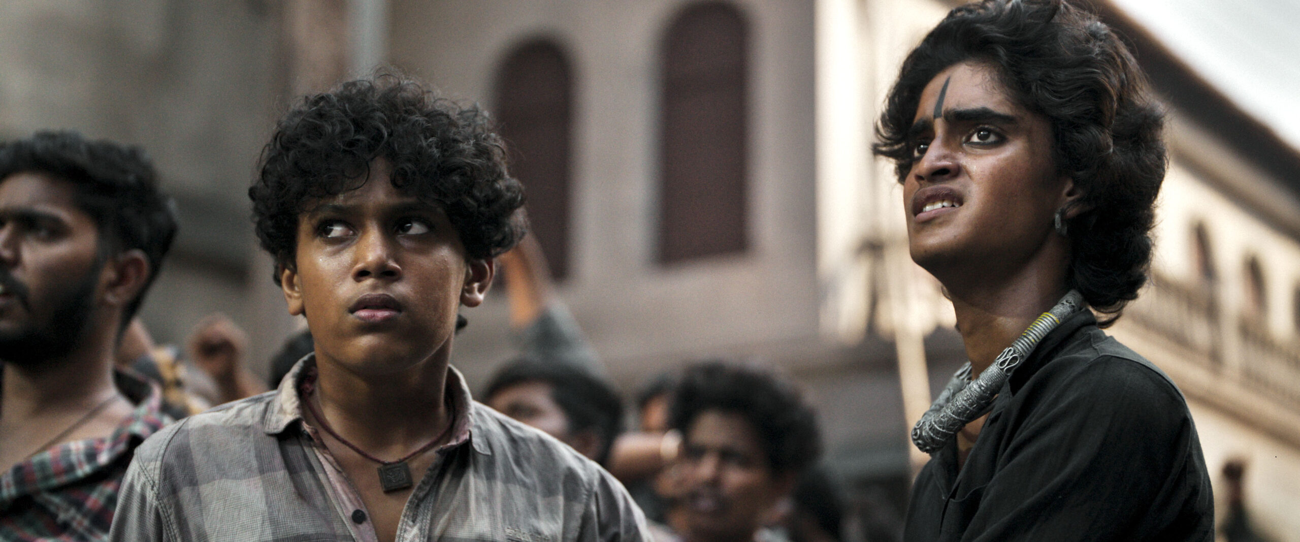 「猛暑も吹き飛ぶ爽快なアクションをお楽しみに」『SALAAR/サラール』主演プラバースからコメント映像到着 本編冒頭映像も解禁