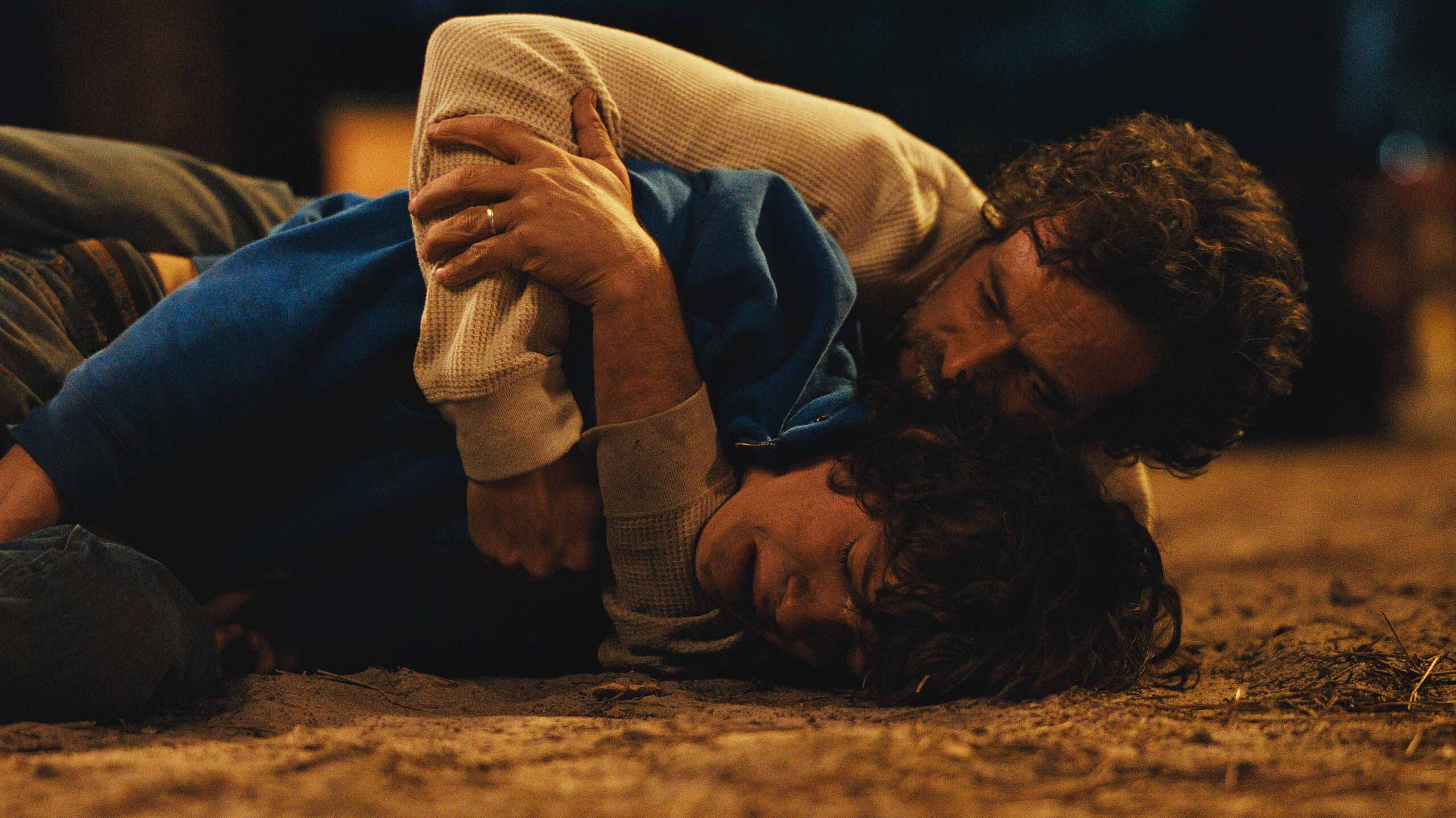 人間が様々な動物に変異する原因不明のパンデミックが発生！　フランス映画のイメージを根底から覆す衝撃作『動物界』予告編解禁