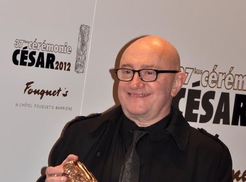 『仕立て屋の恋』などのフランス俳優ミシェル・ブランが72歳で死去