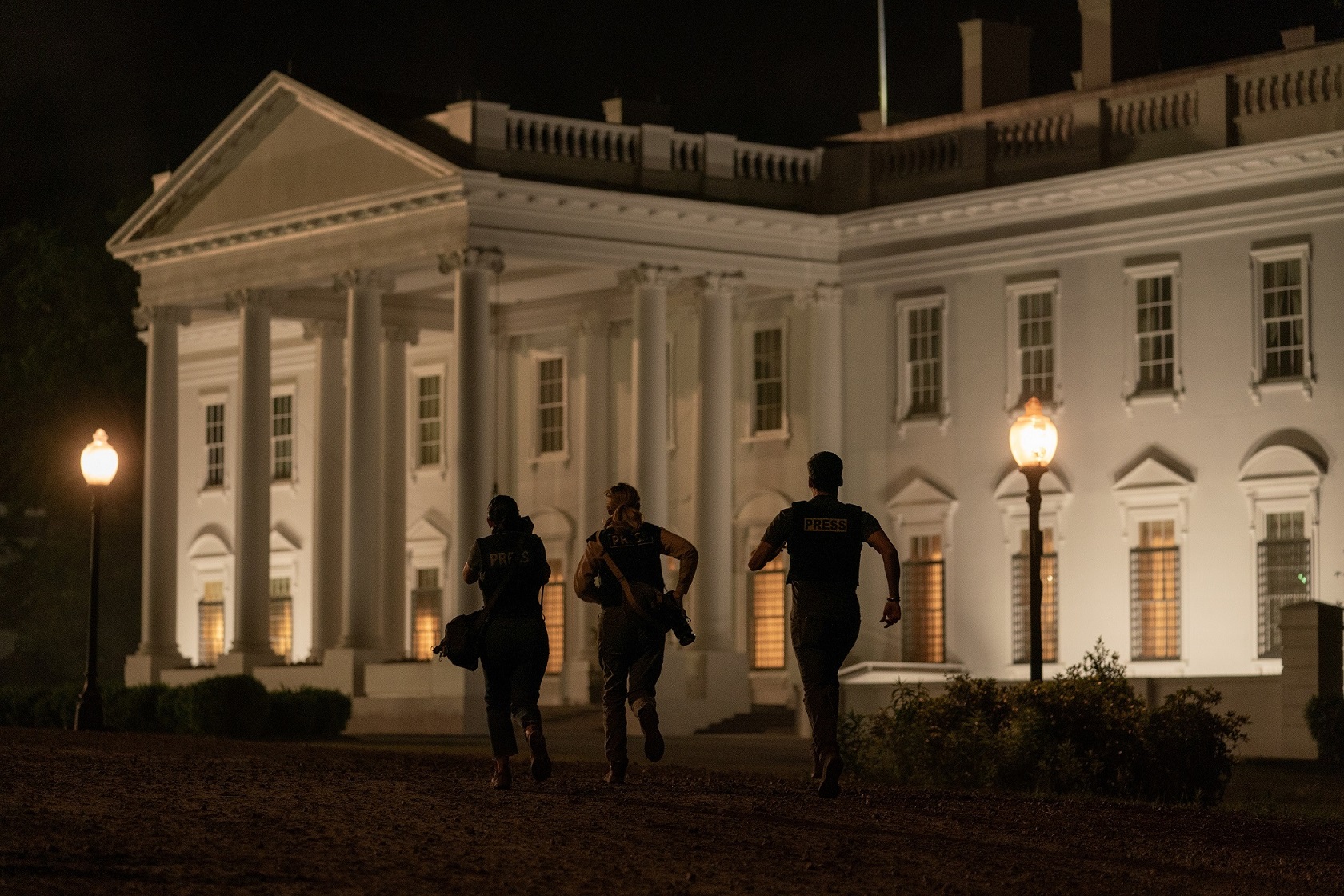 元軍人も「恐ろしいほどリアル」と語る銃撃戦！『シビル・ウォー アメリカ最後の日』ワシントンD.C.撮影の裏側に迫るメイキング映像解禁