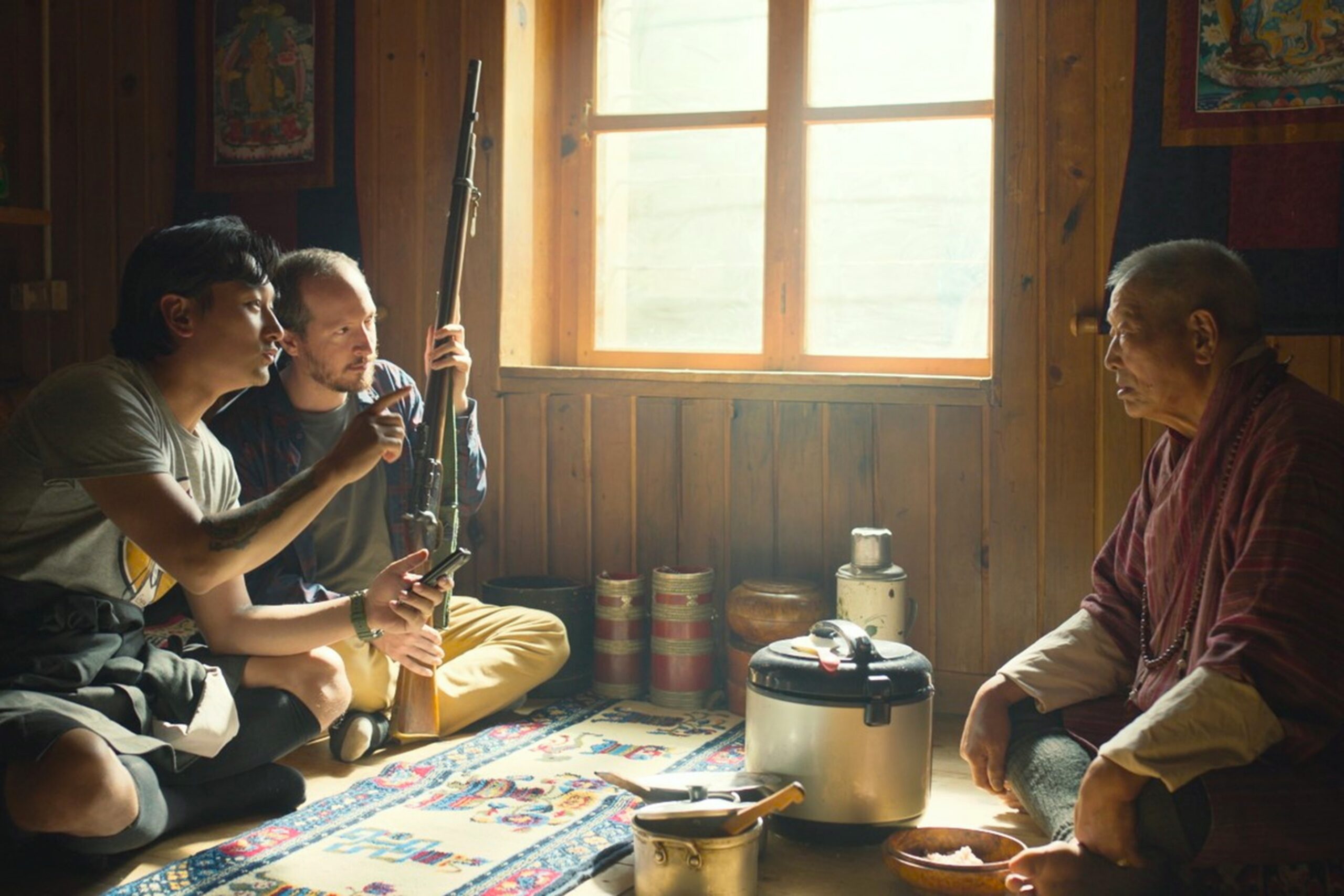 ブータン映画『お坊さまと鉄砲』に滝田洋二郎監督、大島新監督ら著名人が絶賛コメント　“価値観を揺さぶる”本編映像解禁