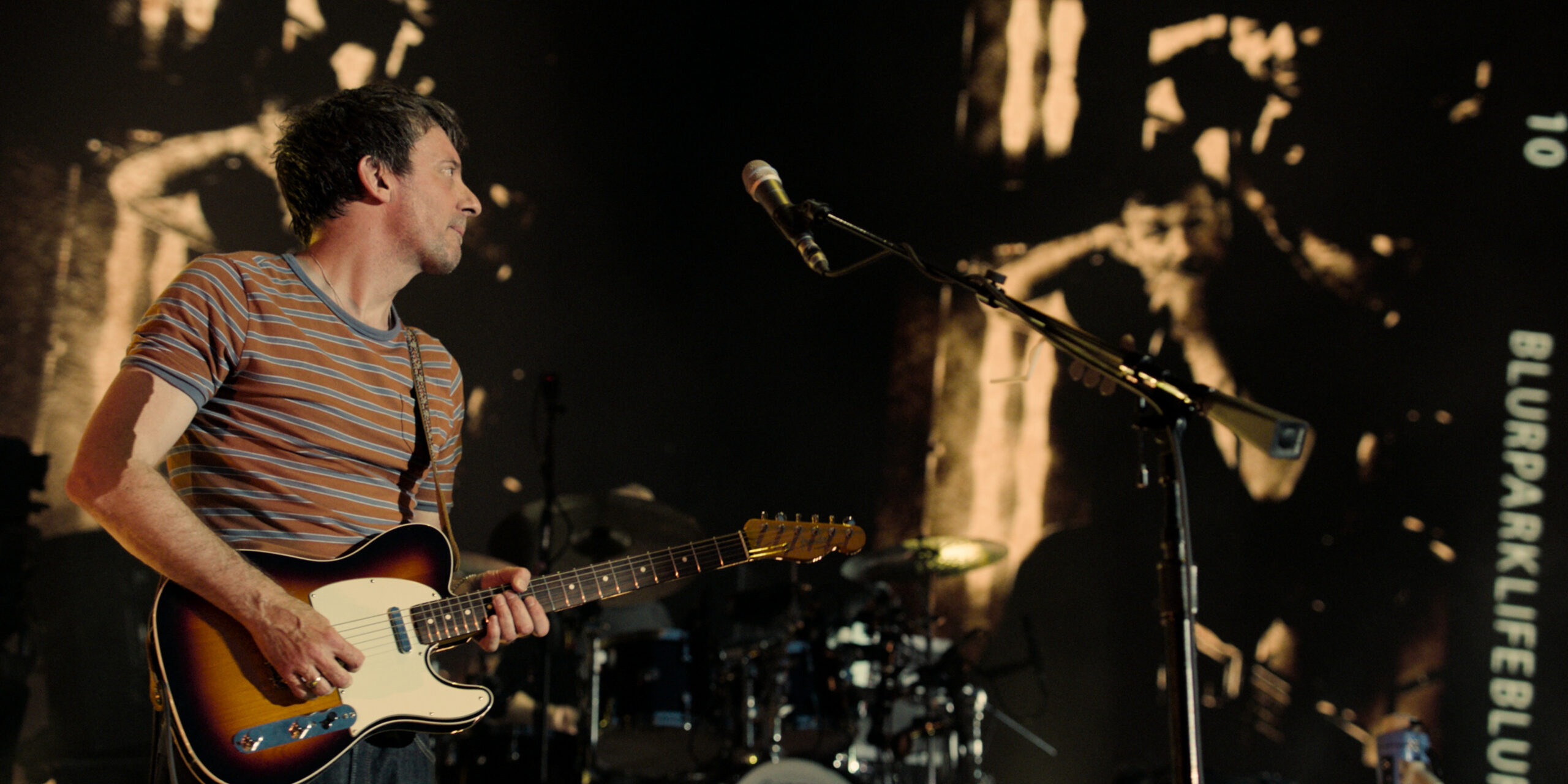 ブラー「coffee＆TV」のライヴシーン！『blur：Live At Wembley Stadium／ブラー：ライヴ・アット・ウェンブリー・スタジアム』本編映像解禁