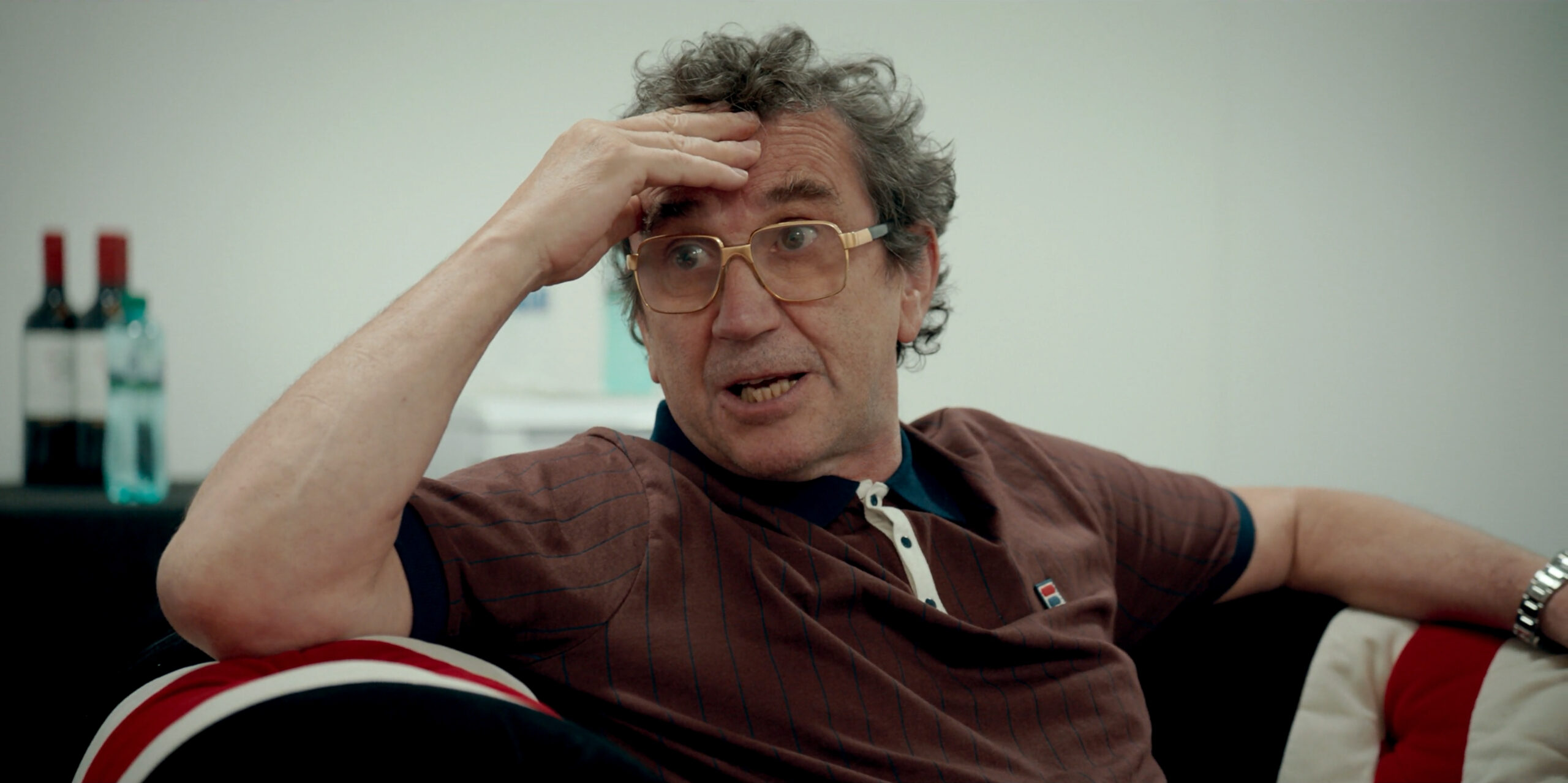 フィル・ダニエルズがゲストヴォーカルで参加した「Parklife」ライヴシーン!『blur:To The End/ブラー:トゥー・ジ・エンド』本編映像解禁