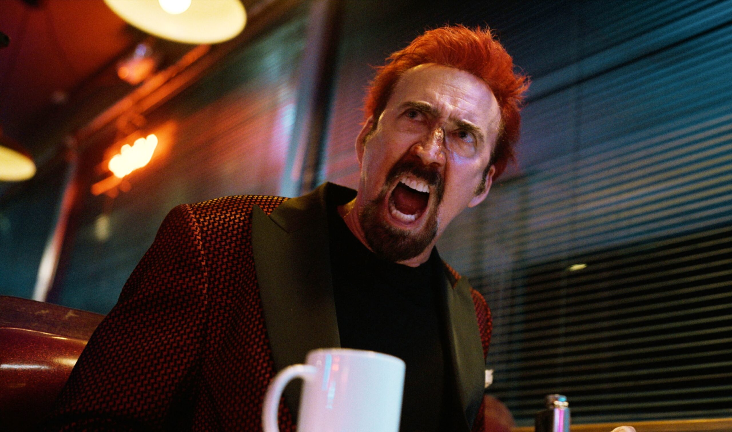 ニコラス・ケイジの狂気が爆発！『シンパシー・フォー・ザ・デビル』本編映像＆ユヴァル・アドラー監督のインタビュー映像解禁