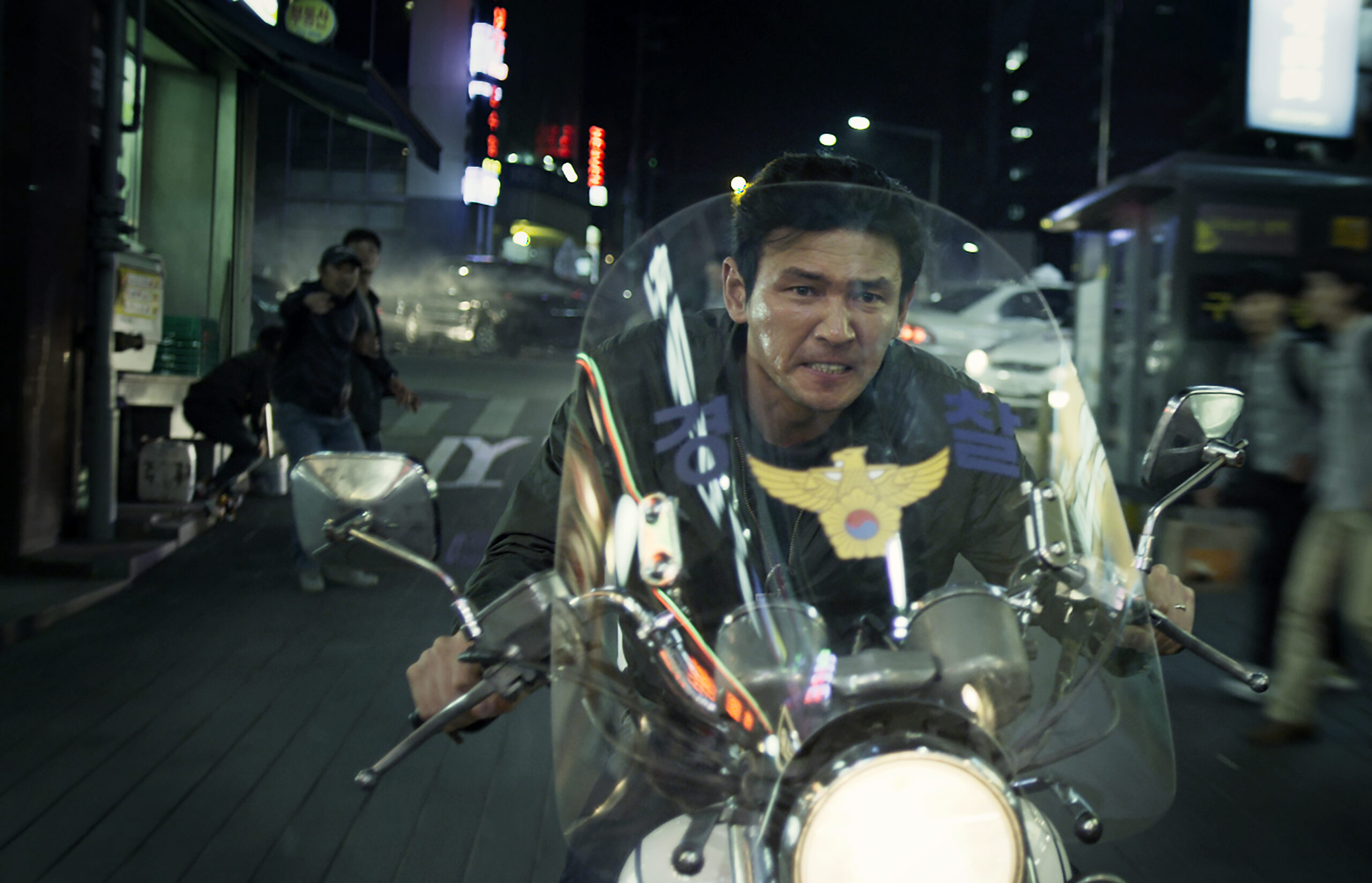 「登場人物を生き生きと描きたかった」“期待を裏切らない監督”リュ・スンワンが『ベテラン』への思いを語る特別映像解禁