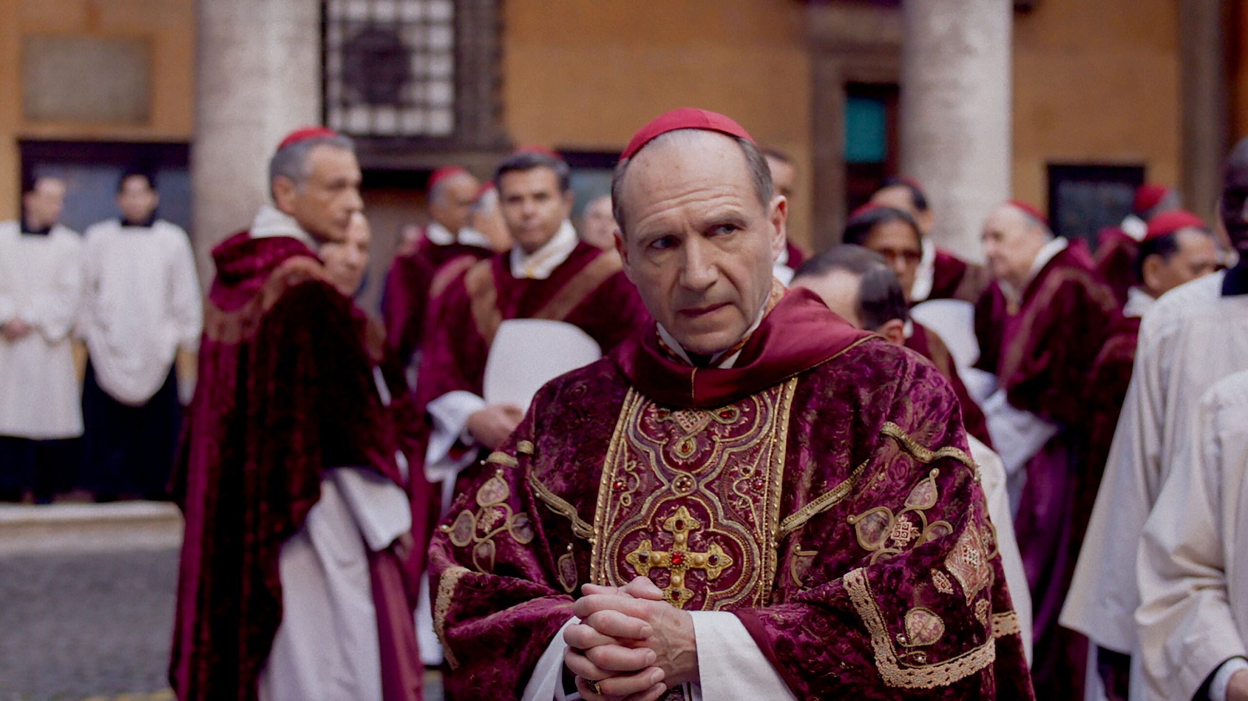 「コンクラーベ」の内幕を描く『教皇選挙』興行収入が10億円を突破　作品の圧倒的好評に加えて映画と現実世界がシンクロ